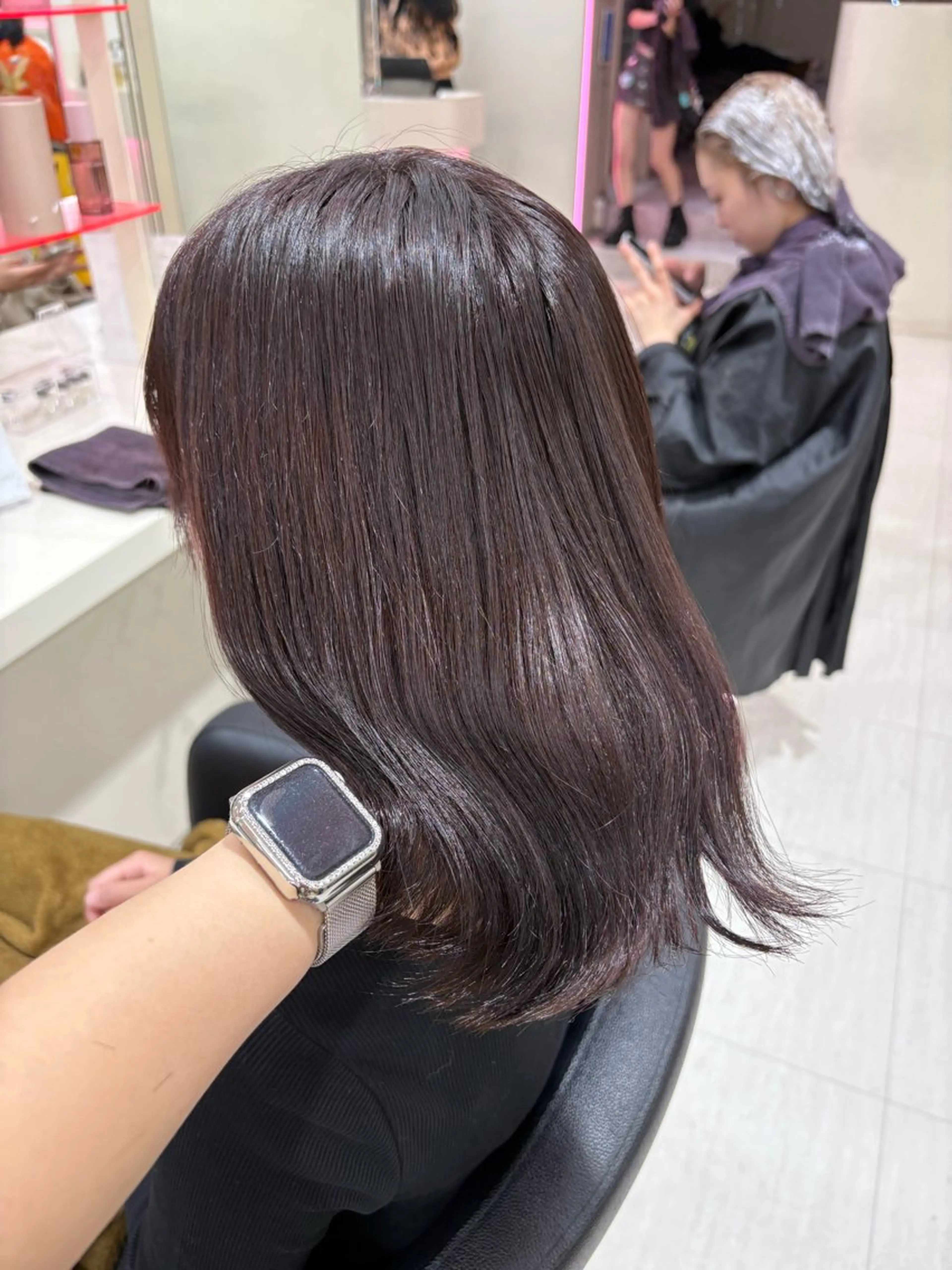 ミディアム カラー ヘアアレンジ ヘアカラー トリートメント 💟RINNA 艶カラー💟のヘアスタイル