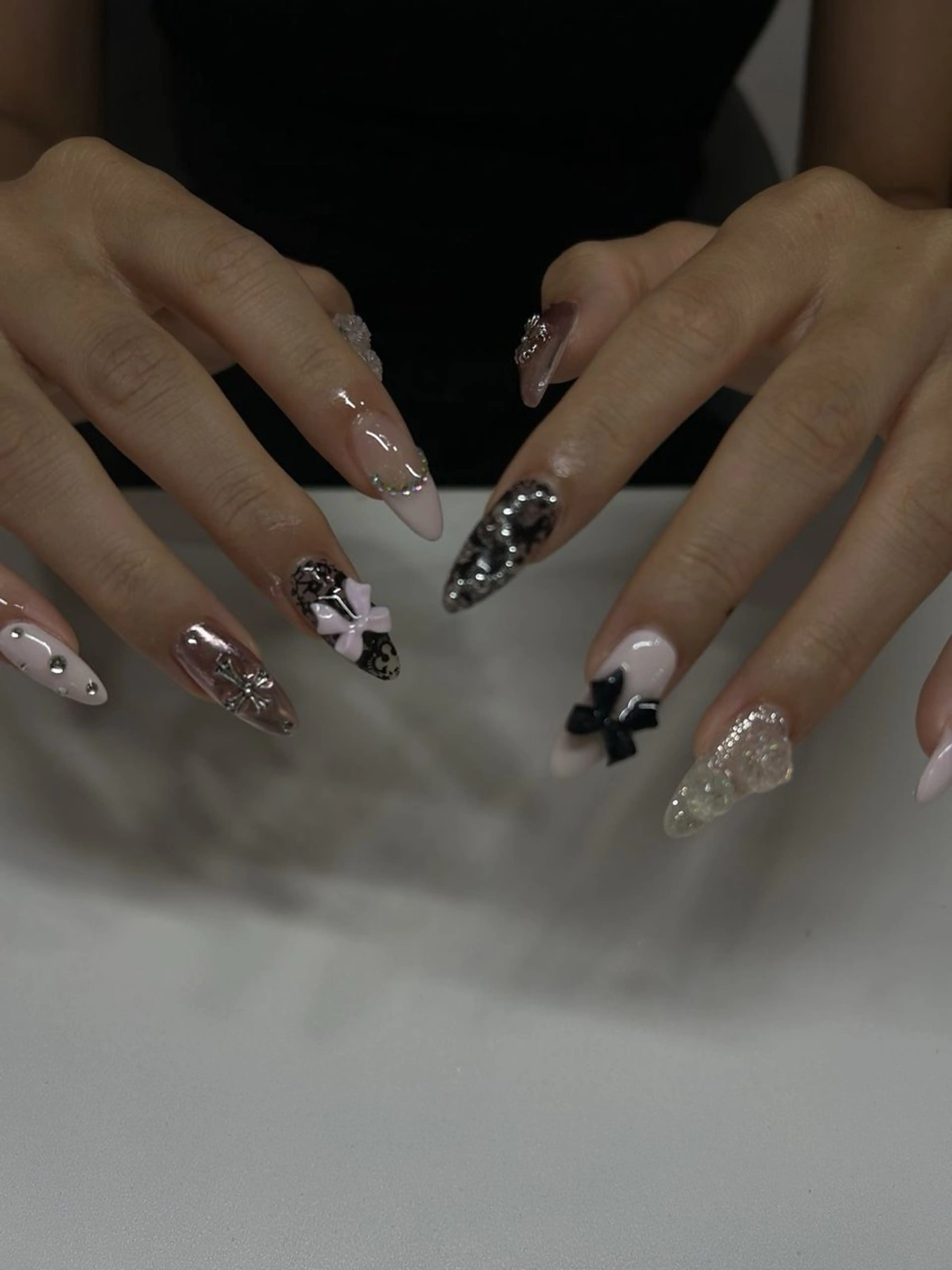ネイル 韓国ネイル ニュアンスネイル シンプルネイル 春ネイル バレンタイン Nihonthy Nail 新宿所属・Nihonthy Nail 新宿のネイルデザイン