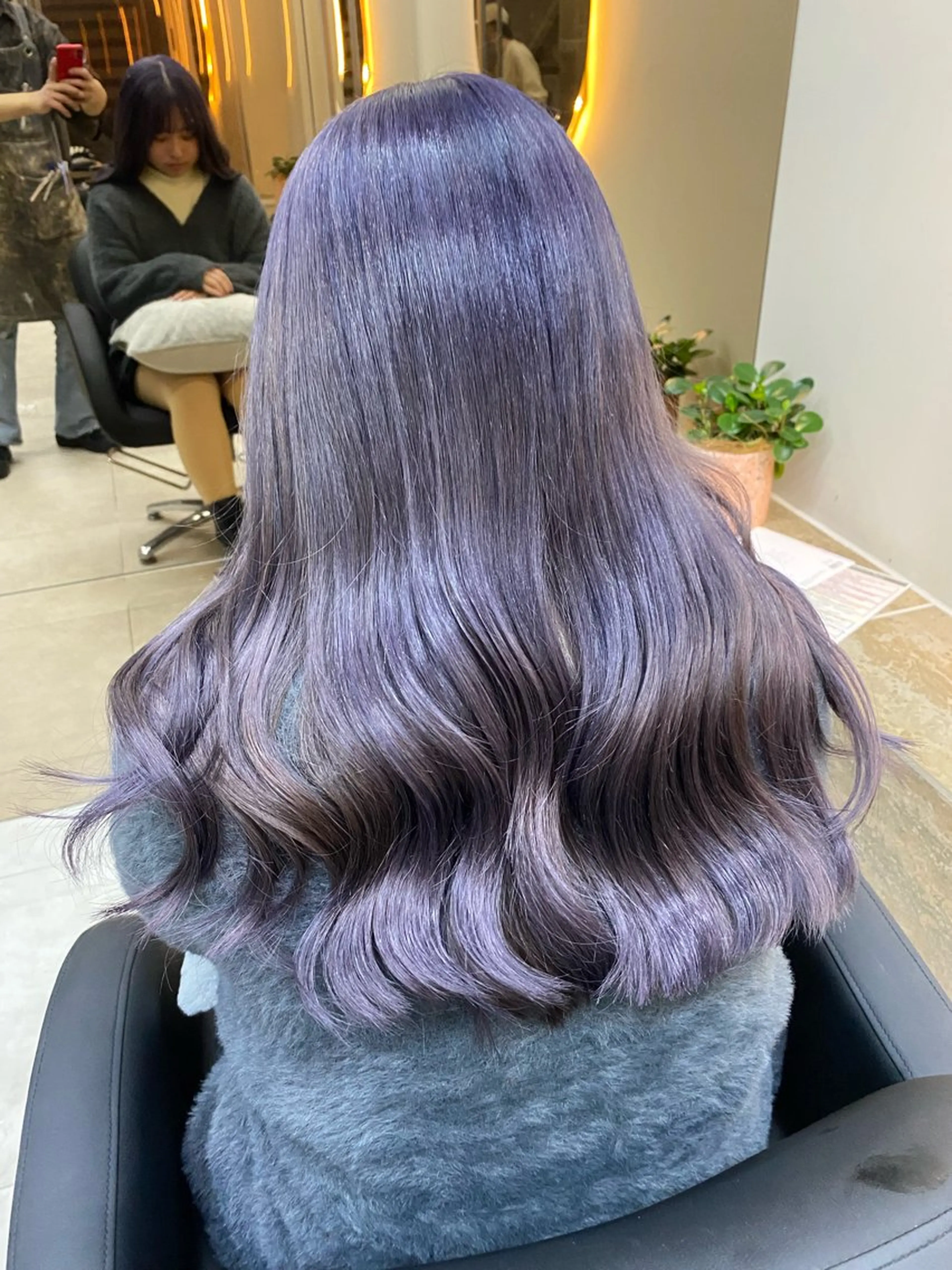 ロング カラー グレージュ ラベンダーカラー ラベンダーグレージュ ラベンダーグレー 「似合わせ/髪質改善 《ワタル》」のヘアスタイル