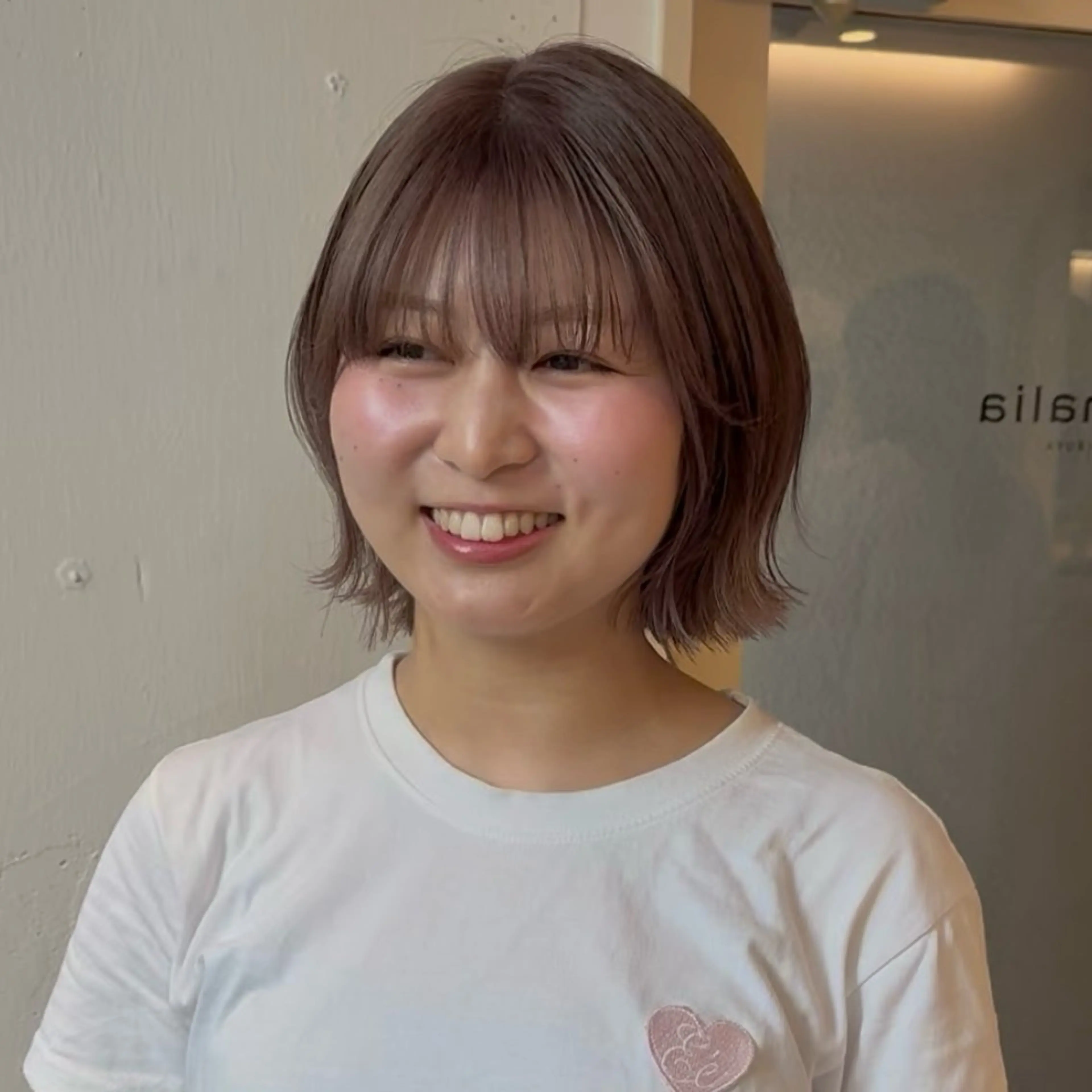 ミディアム カラー noa/ 渋谷のヘアスタイル