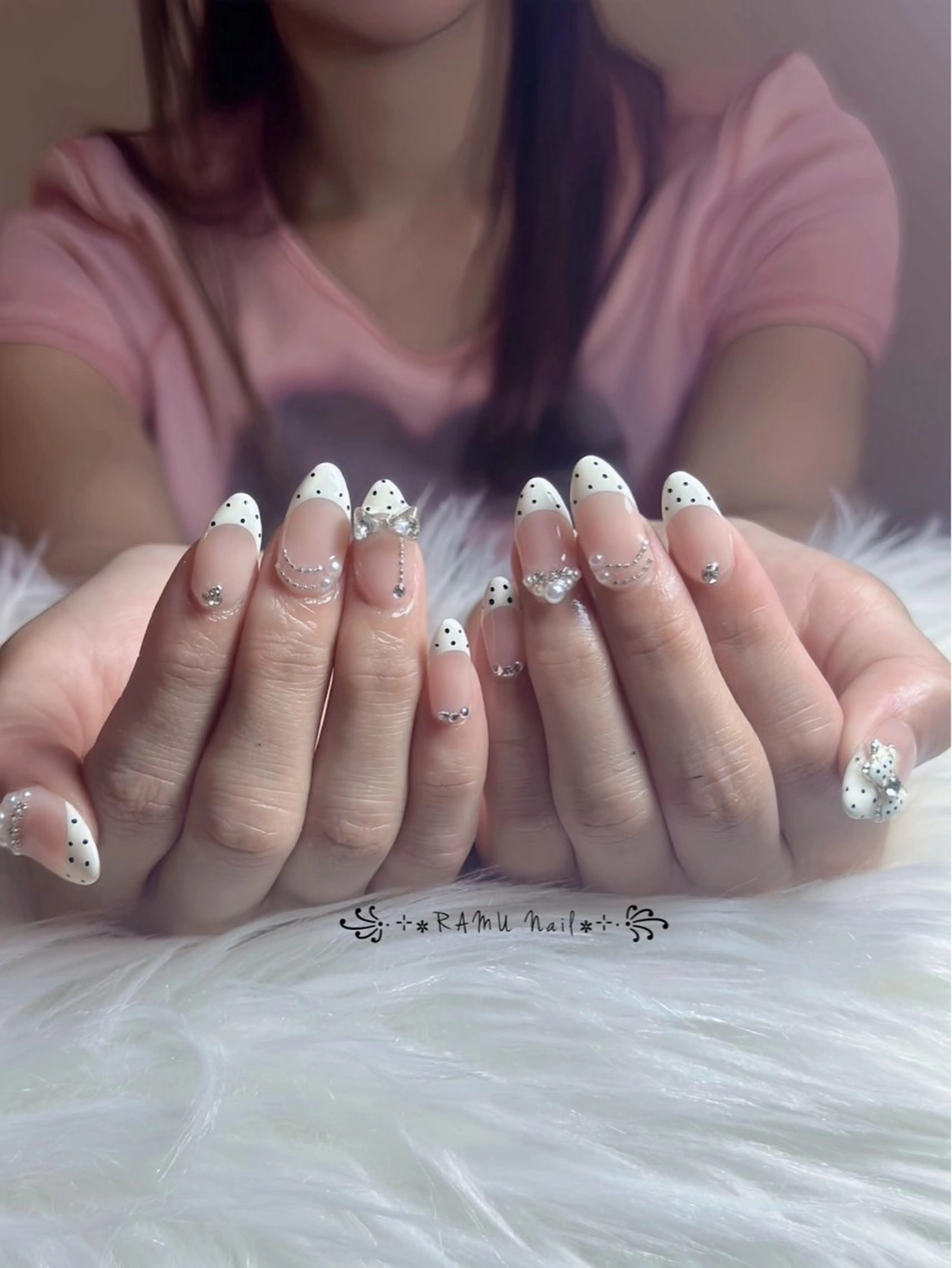 ネイル キラキラネイル マグネットネイル ミラーネイル ピンク 夏ネイル ハンドネイル RAMU Nail 恵比寿店のネイルデザイン