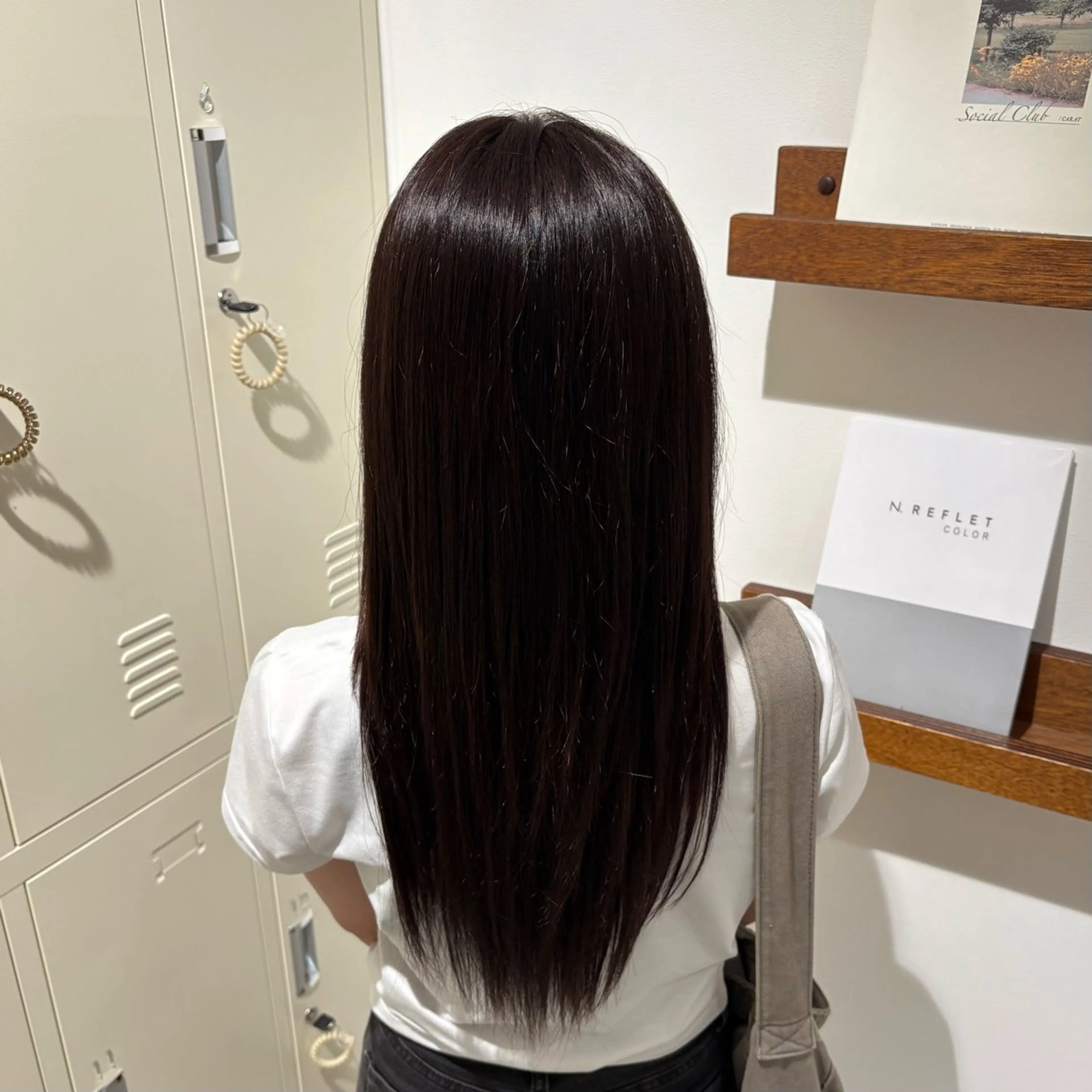 カラー 藤波 愛佳のヘアスタイル