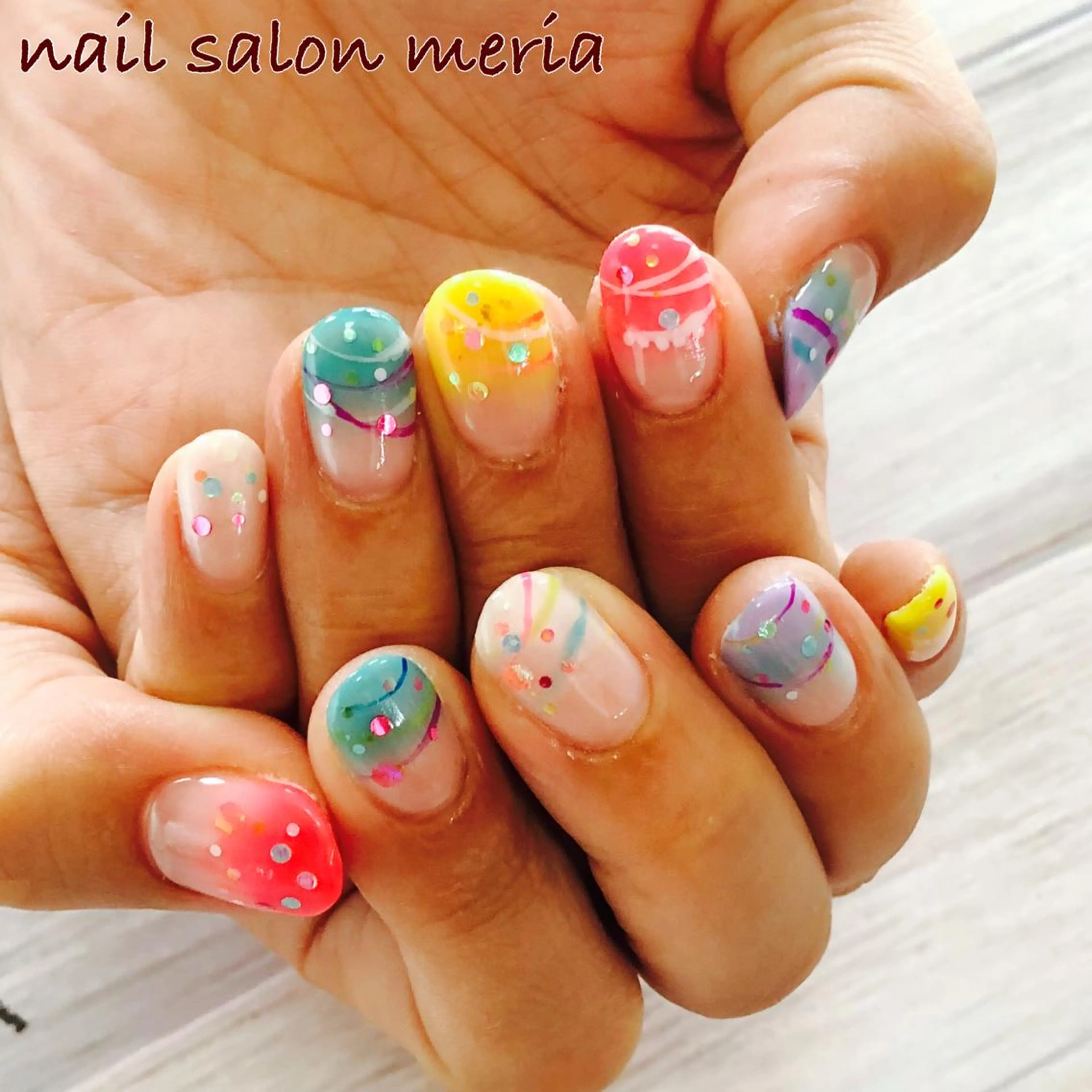ネイル アートネイル ハンドネイル プライベートビューティーサロンメリア所属・ビューティーサロン meriaのネイルデザイン