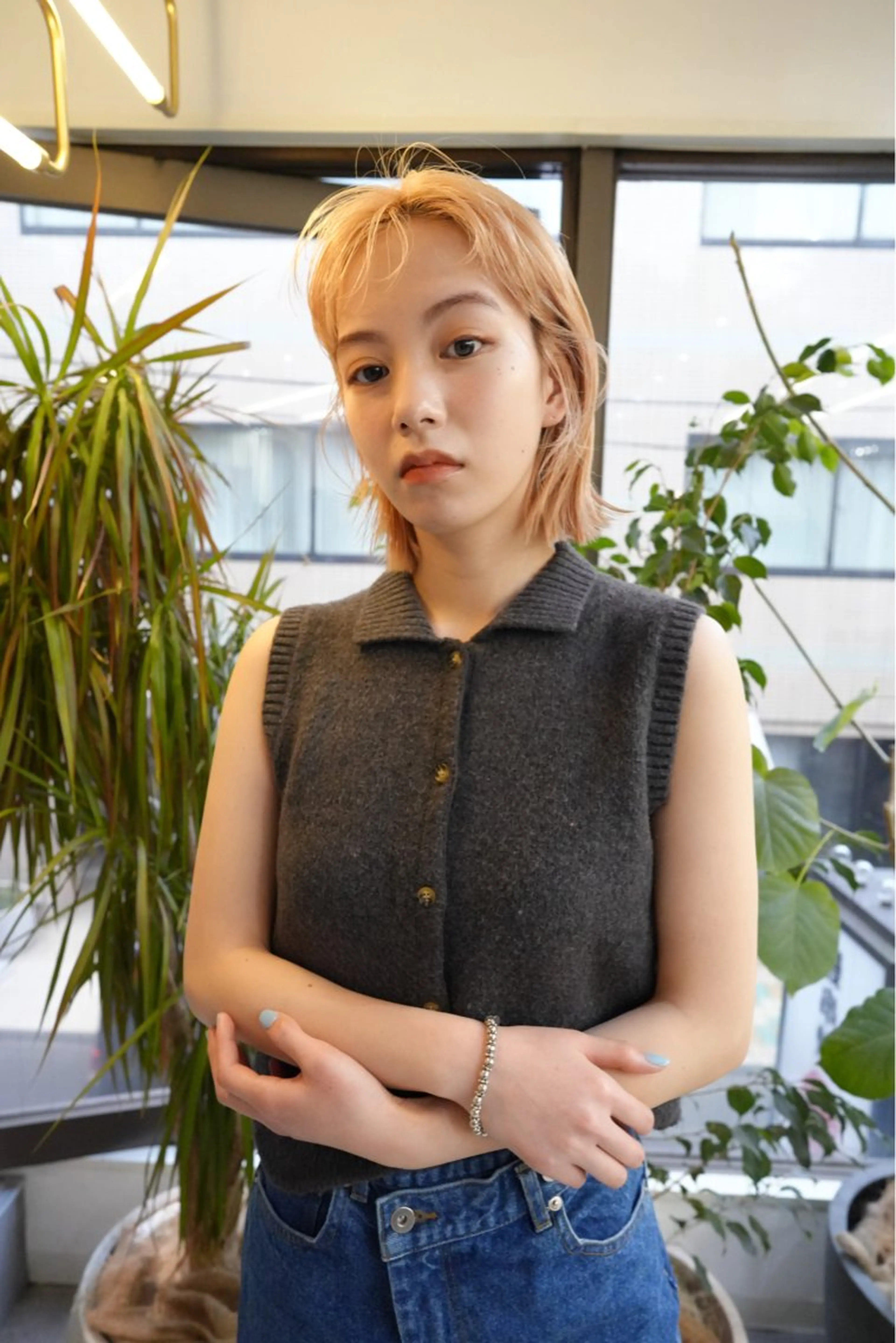 ミディアム カラー 顔周りレイヤー/韓国 ブリーチminamiのヘアスタイル