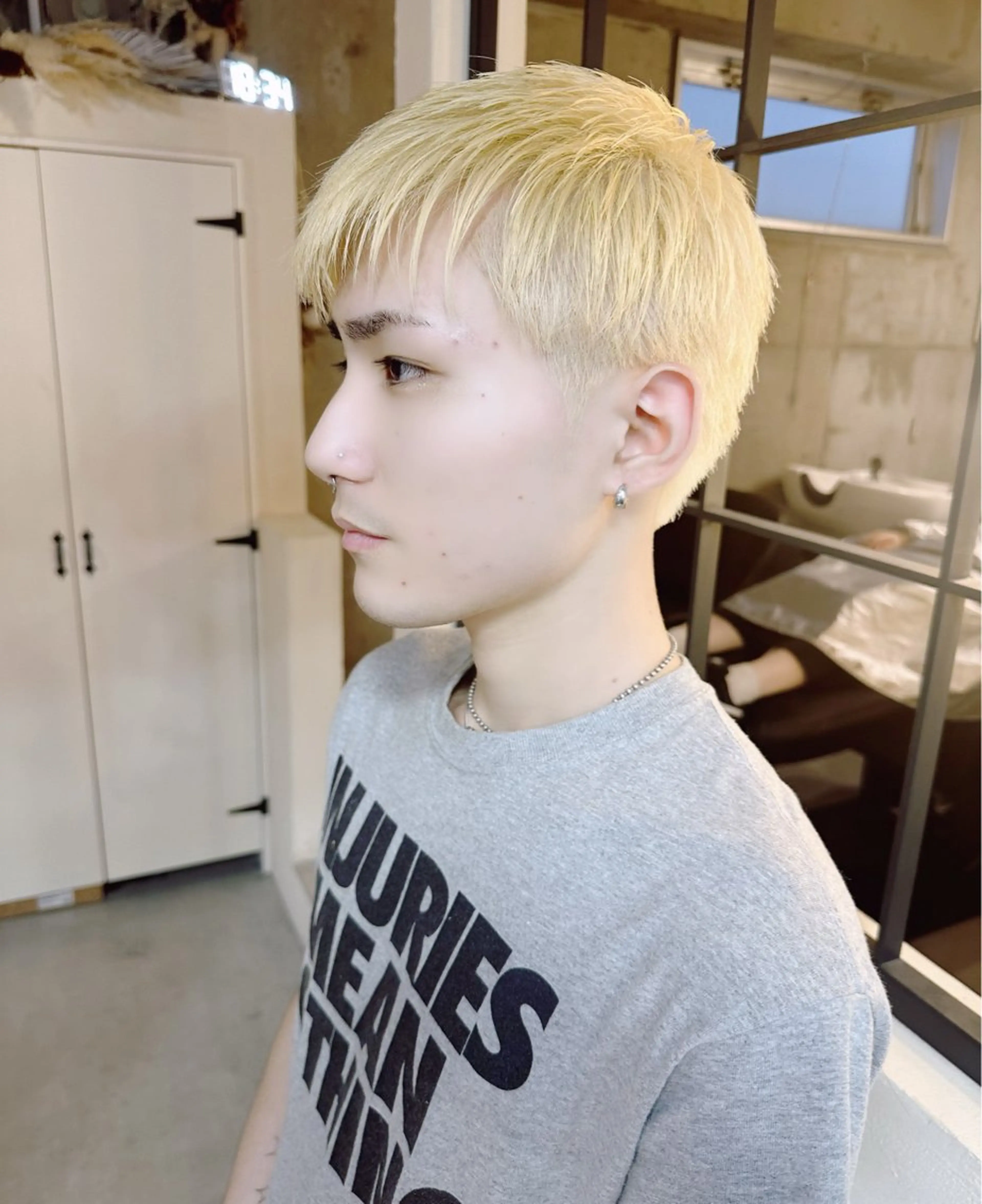 カラー メンズ メンズブリーチ ダウンパーマ メンズハイライト メンズハイトーン メンズインナーカラー ヘアカラー XELM/ハイトーン /高崎/RUIのヘアスタイル