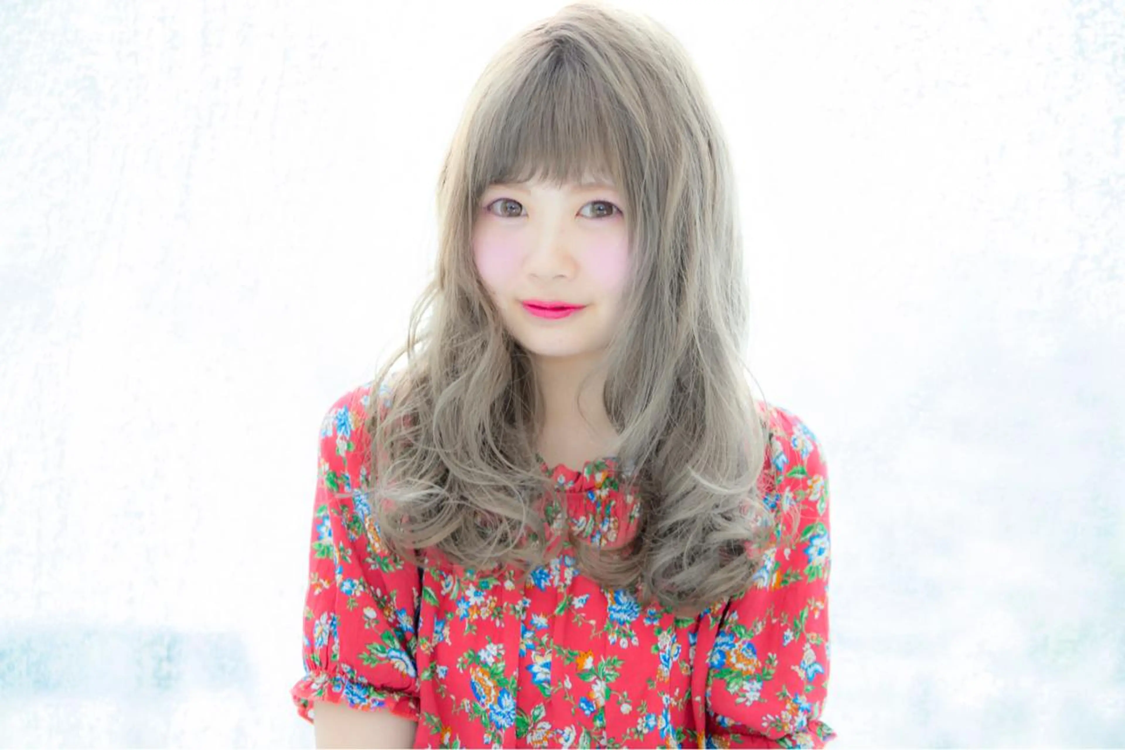 カラー Re:ta Hair 飯田淳平のヘアスタイル