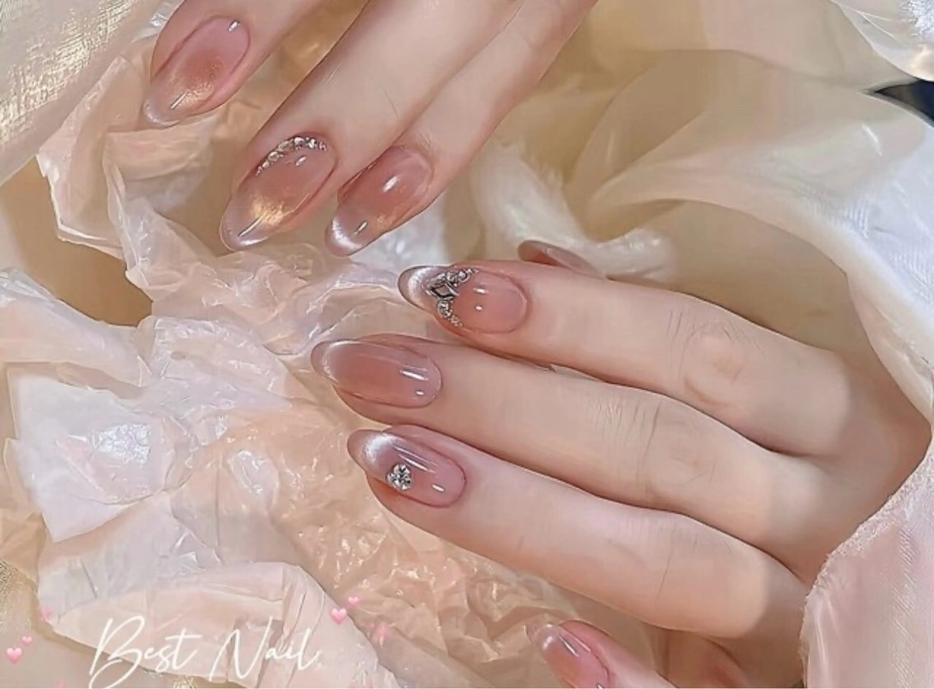 ネイル み おのネイルデザイン