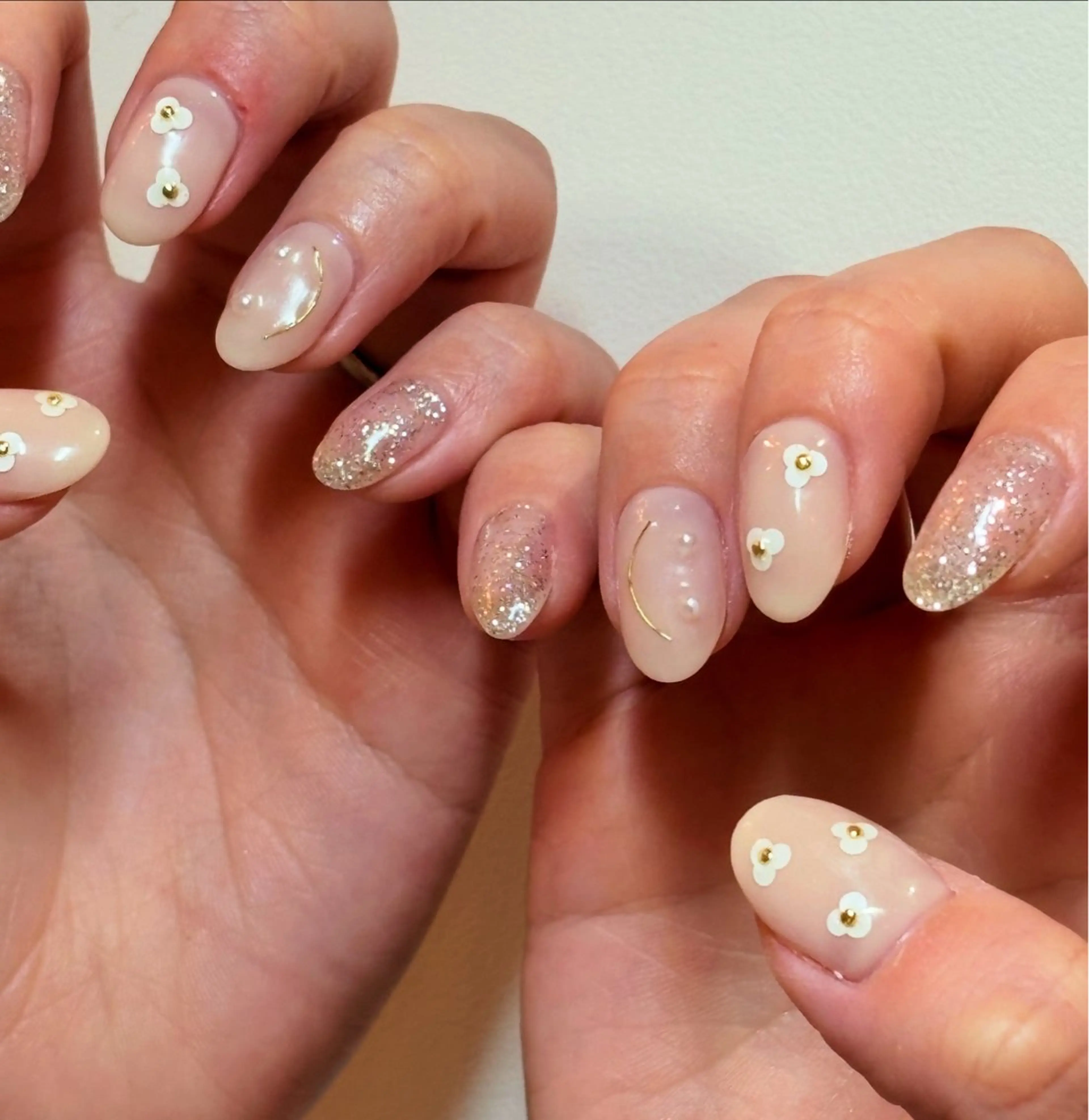 ネイル ハンドネイル she saw me / shokoのネイルデザイン