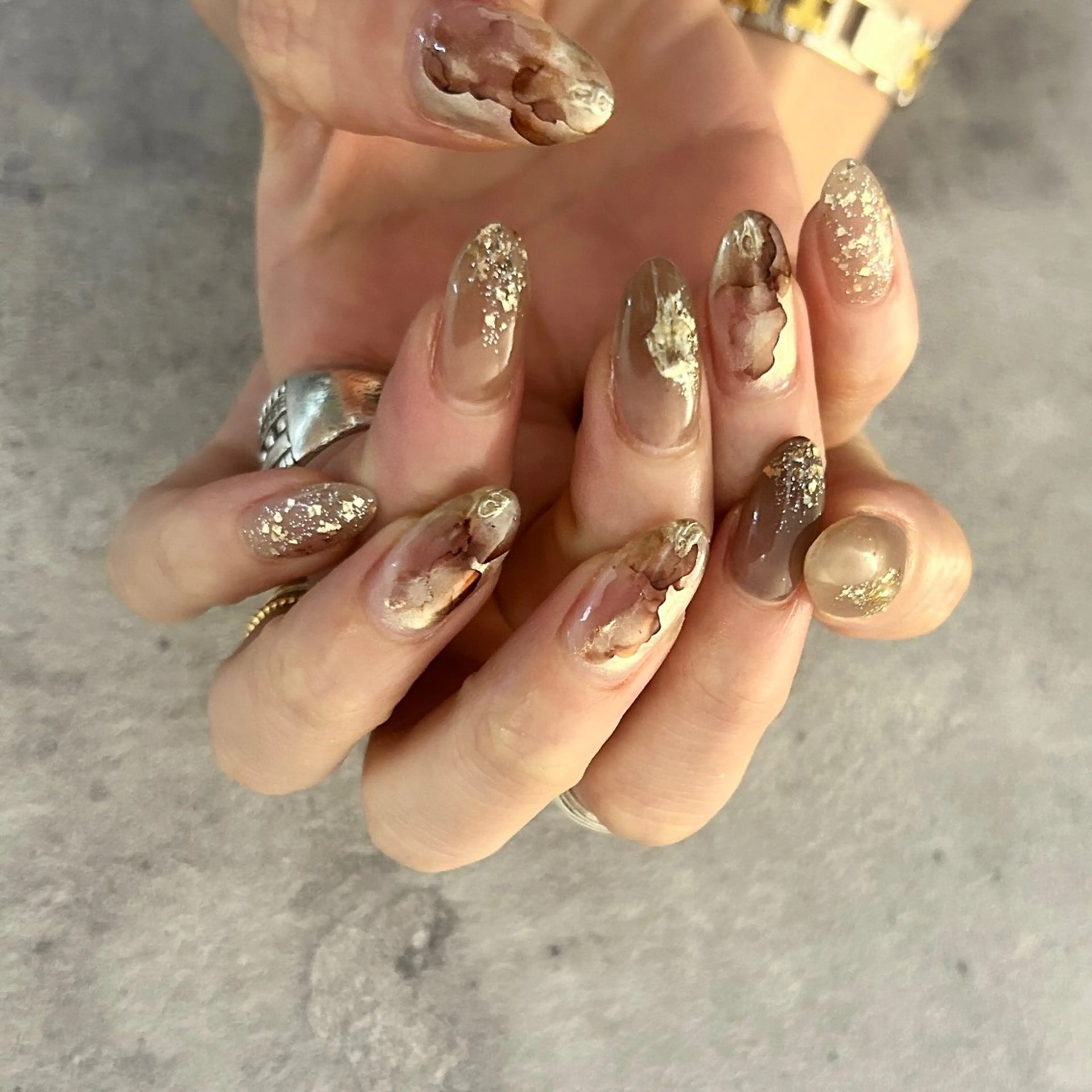 ネイル Ray. ／綺麗目ニュアンスのネイルデザイン