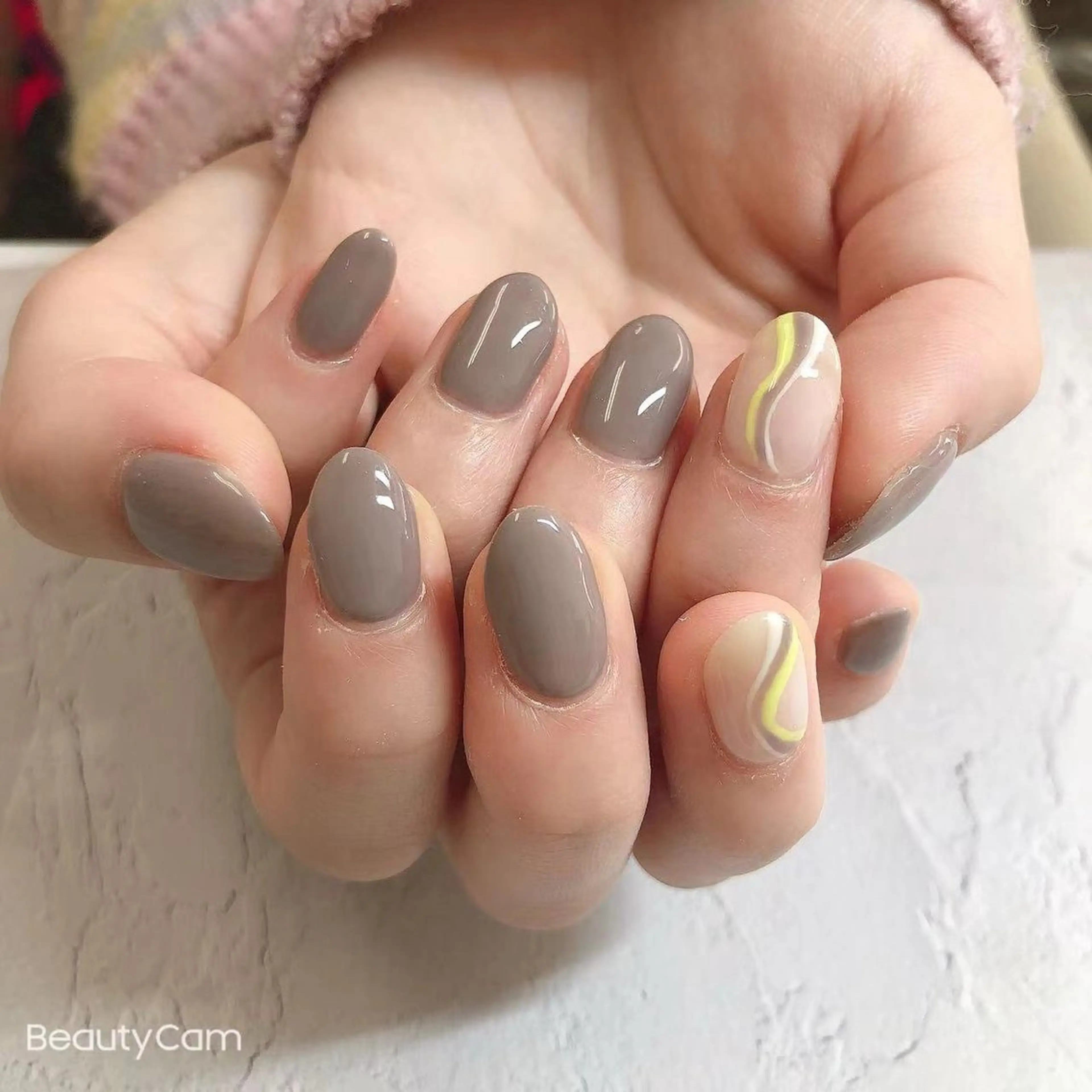 ネイル Minoan Tのネイルデザイン