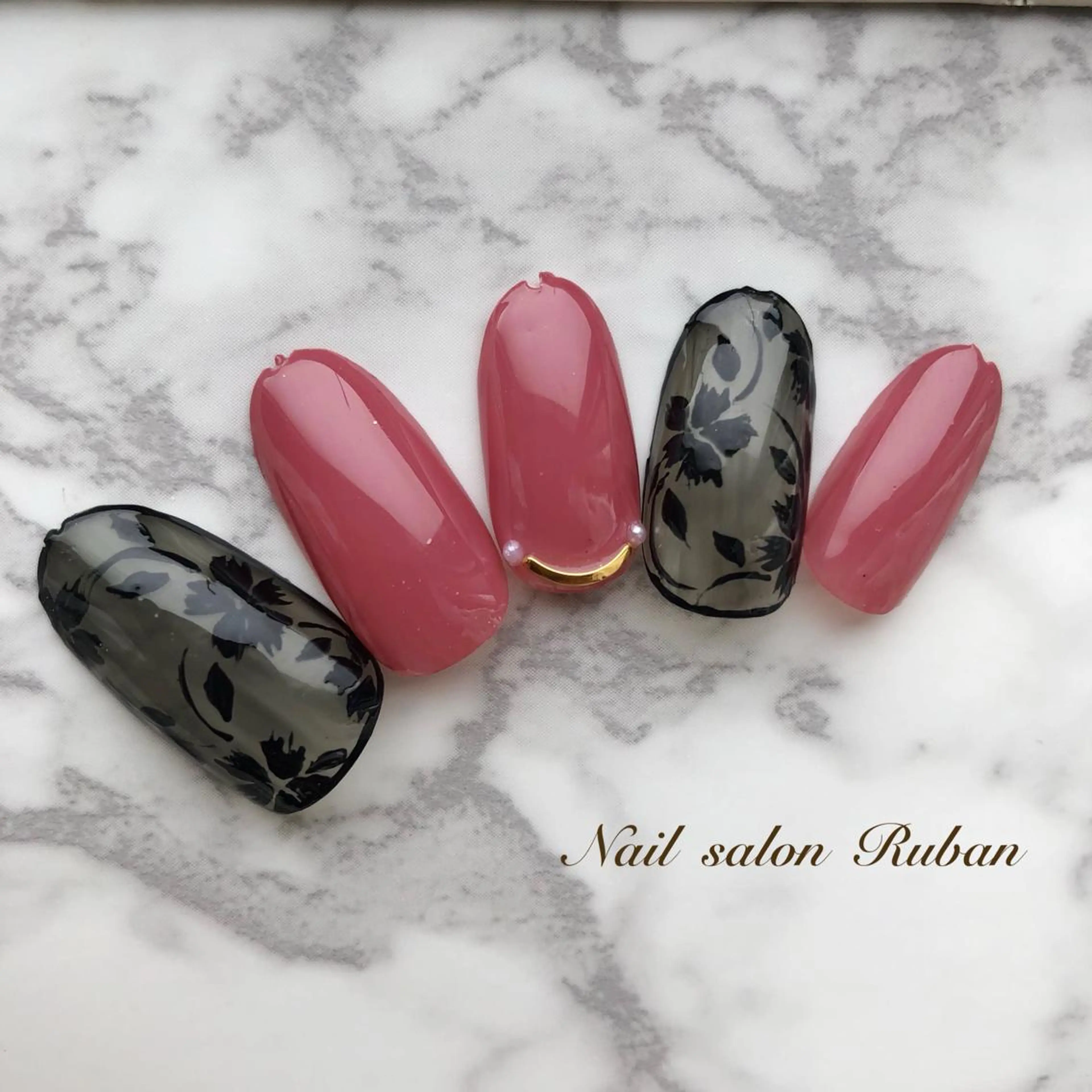 ネイル Nail salon Ruban所属・Nail salon Rubanのネイルデザイン