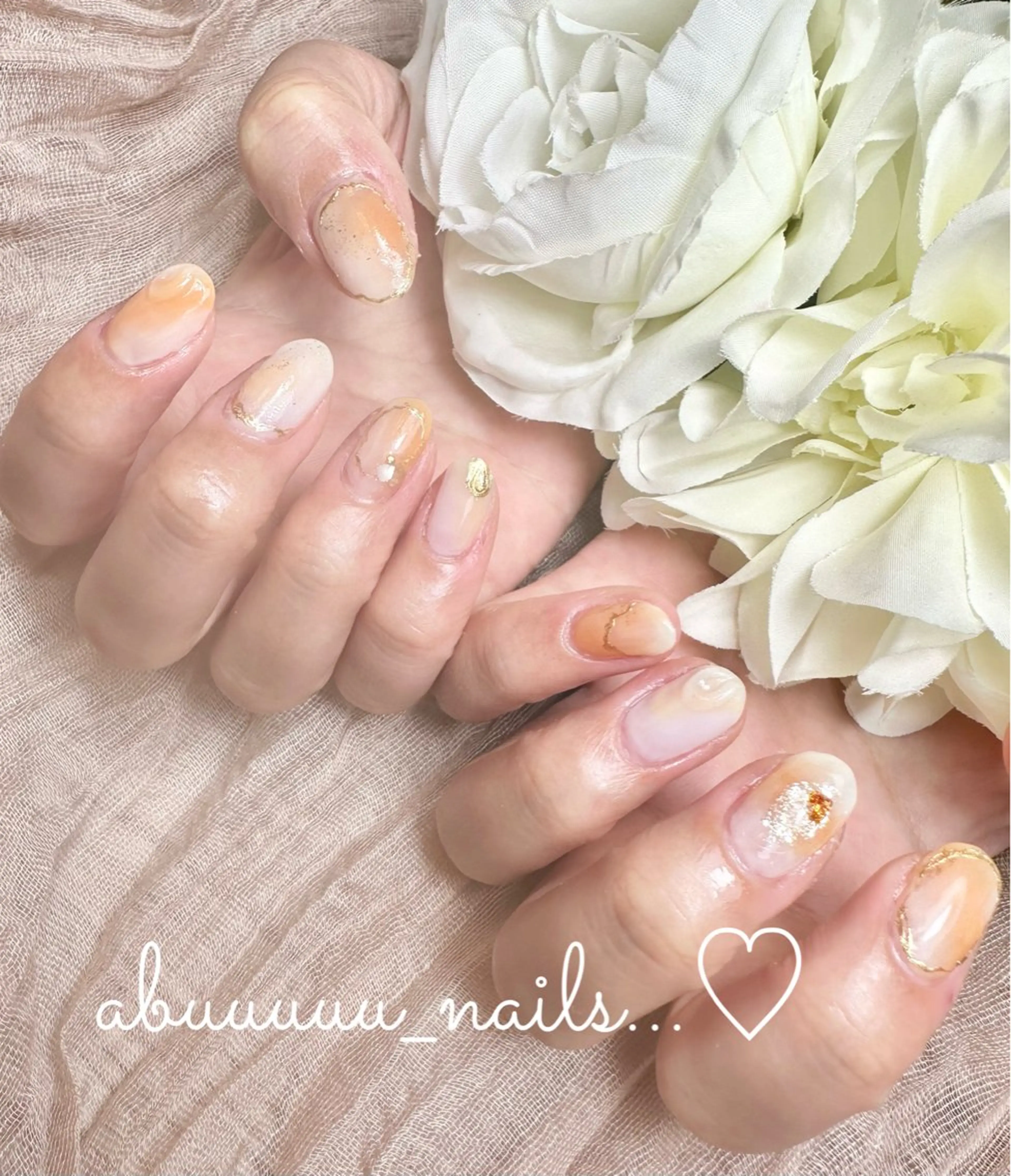 ネイル アートネイル ミラーネイル ニュアンスネイル オレンジ ハンドネイル abuuuuu nailsのネイルデザイン