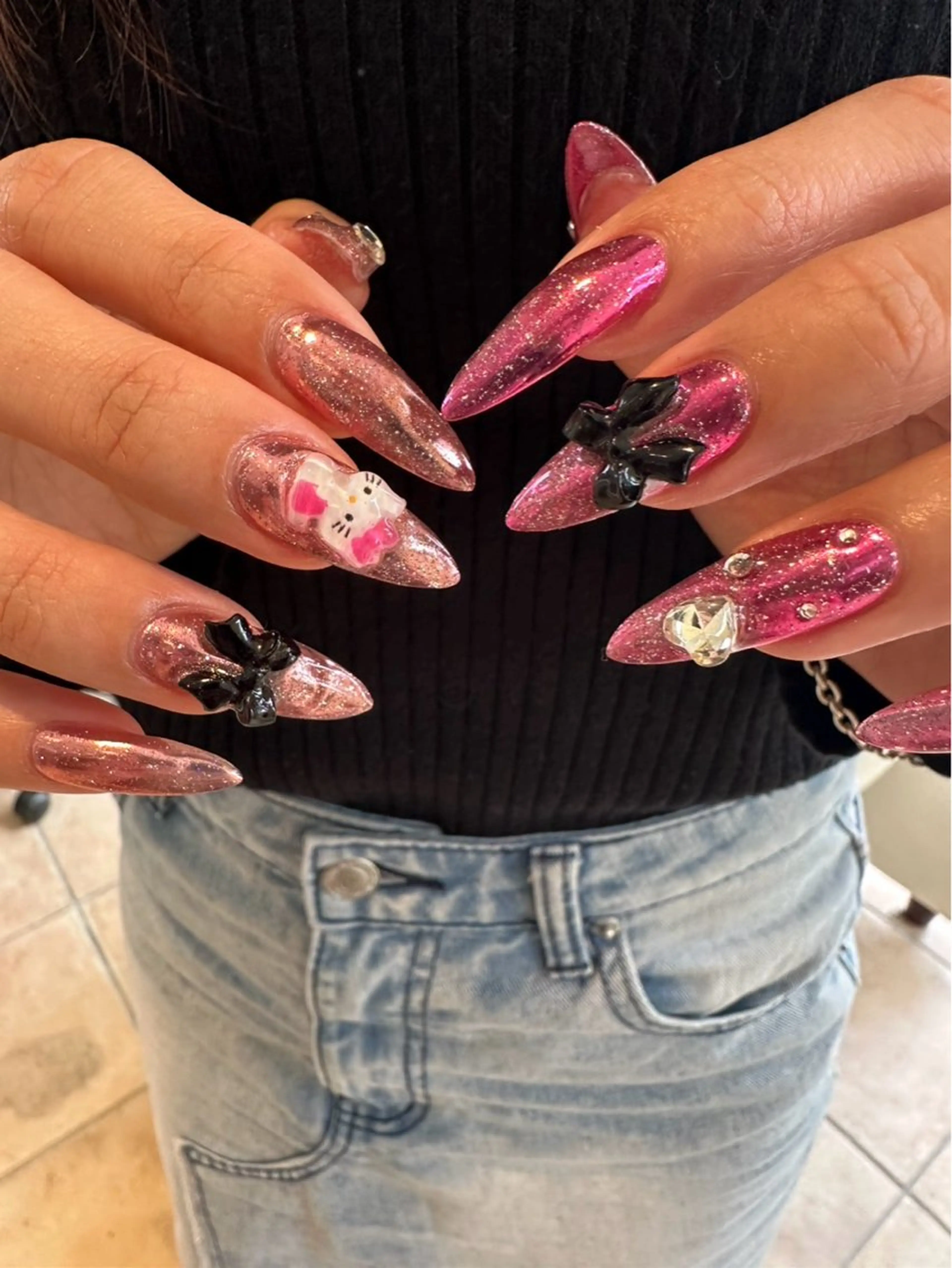 🌈オフ込み🌈mirror nailの写真