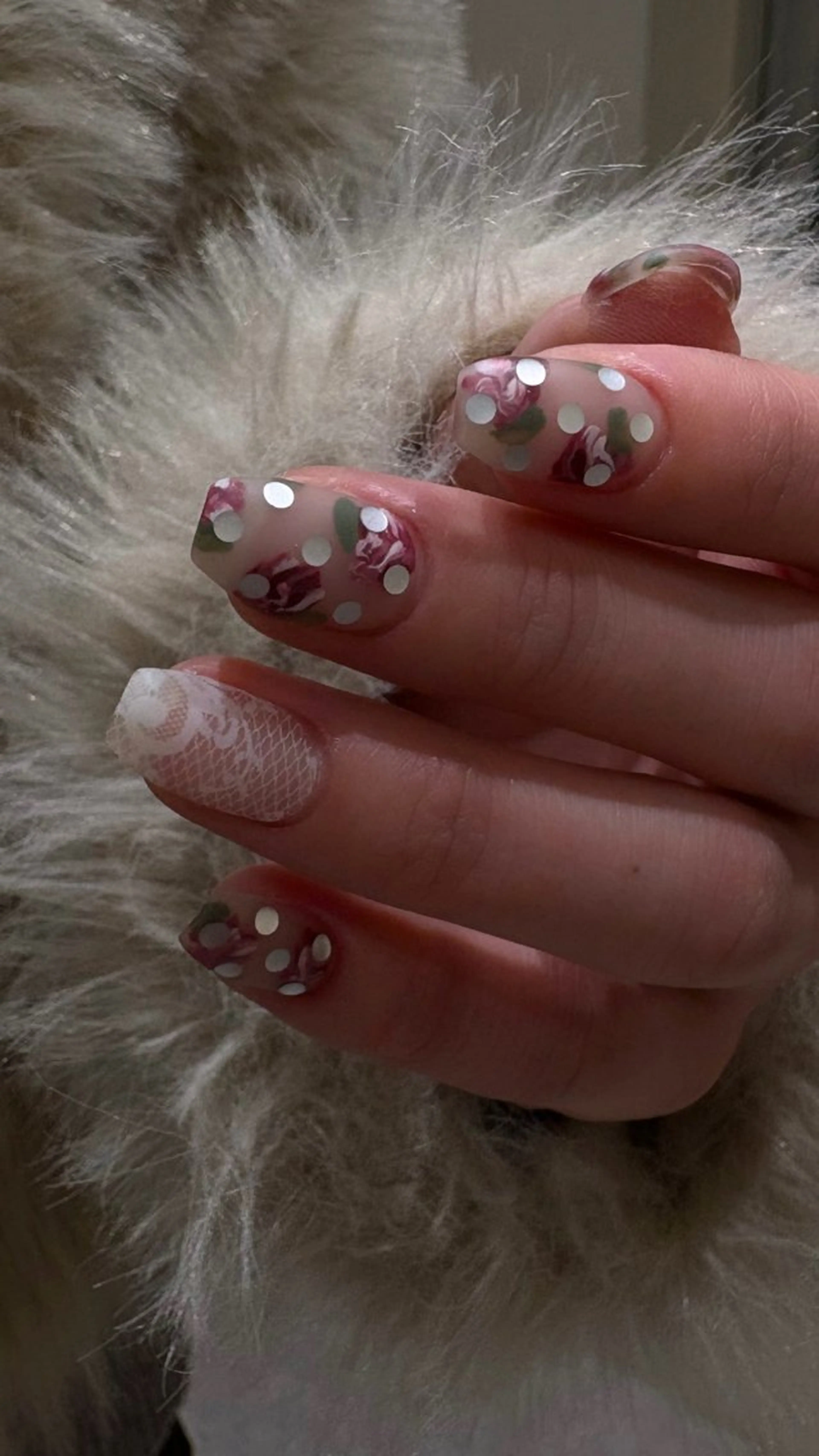 ネイル ハンドネイル 甲村 未玖のネイルデザイン