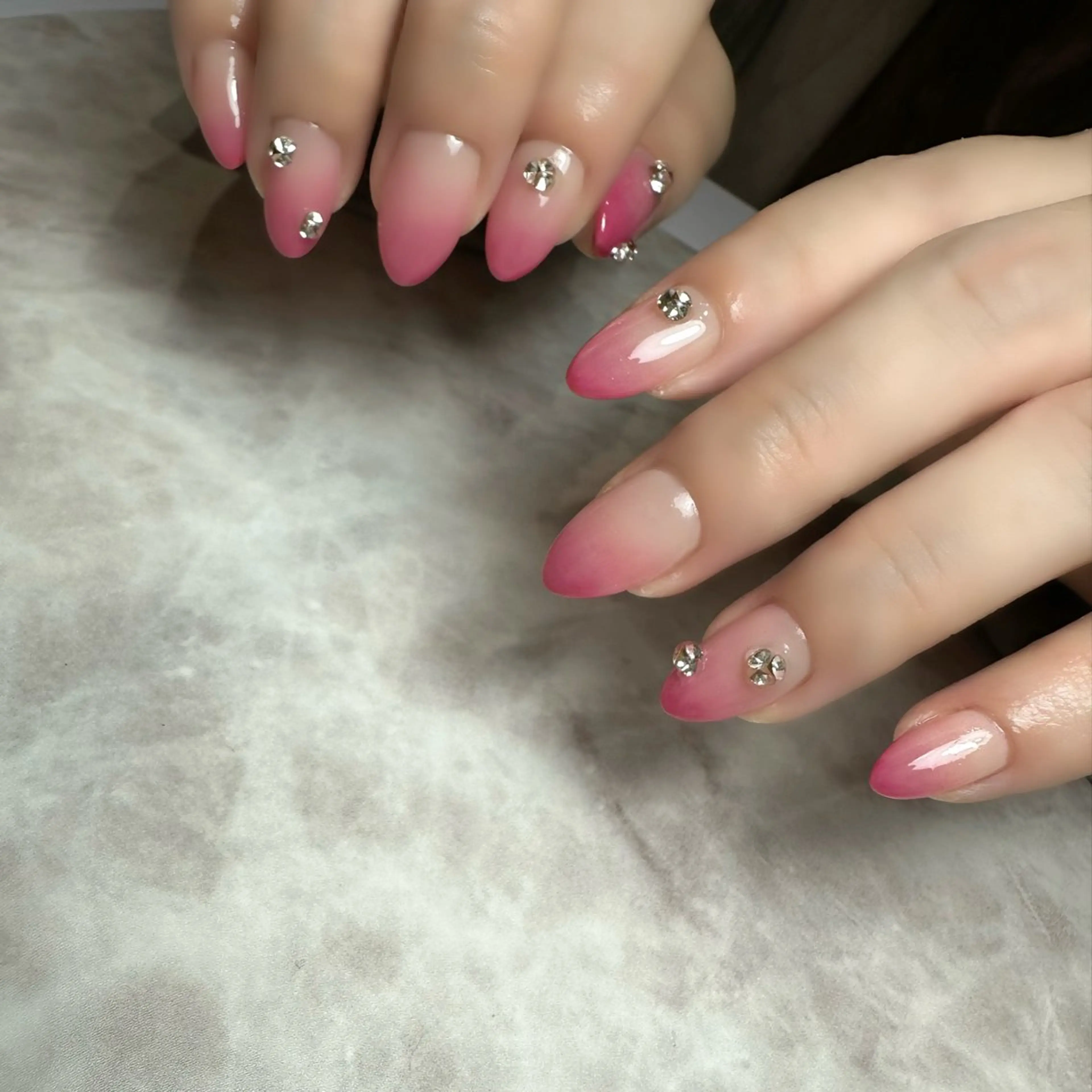 【 他店𝐨𝐟𝐟無料 】 𝐠𝐫𝐚𝐝𝐚𝐭𝐢𝐨𝐧.の写真