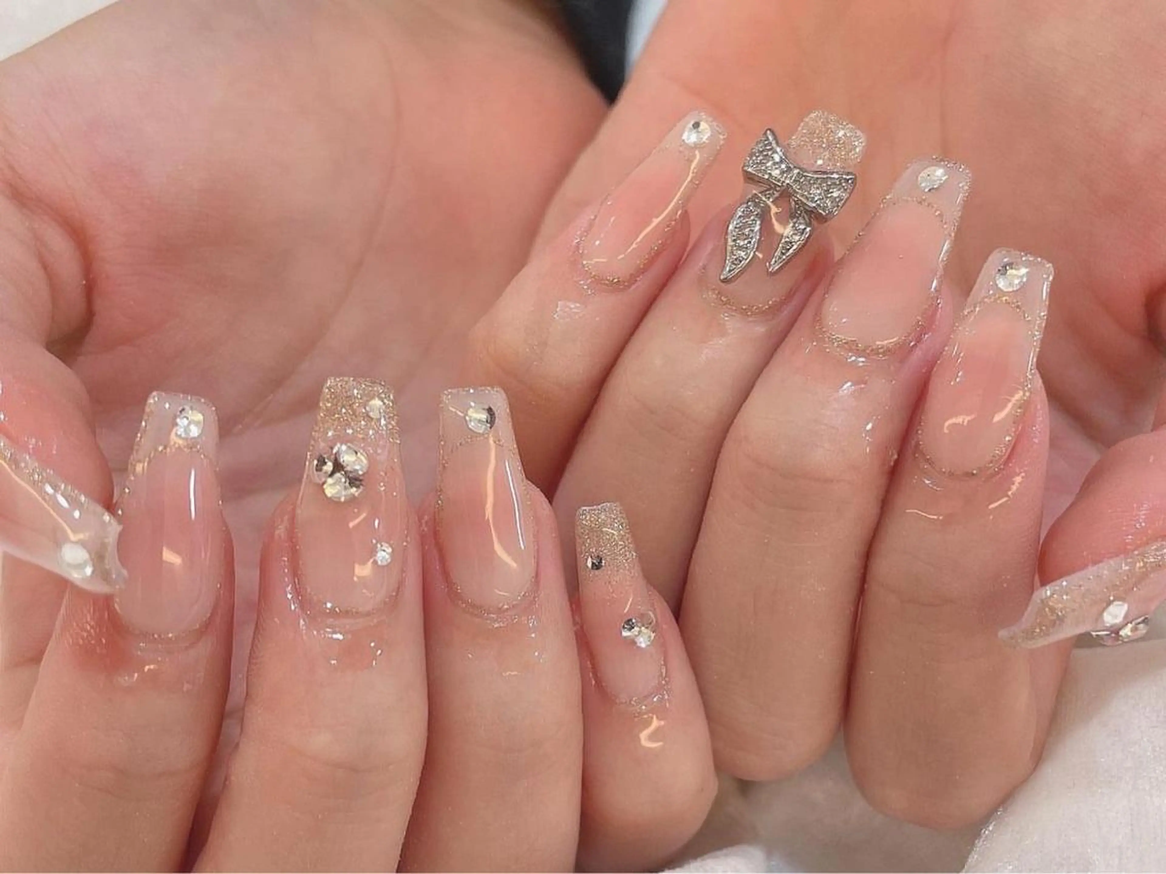 ネイル ハンドネイル リ サのネイルデザイン