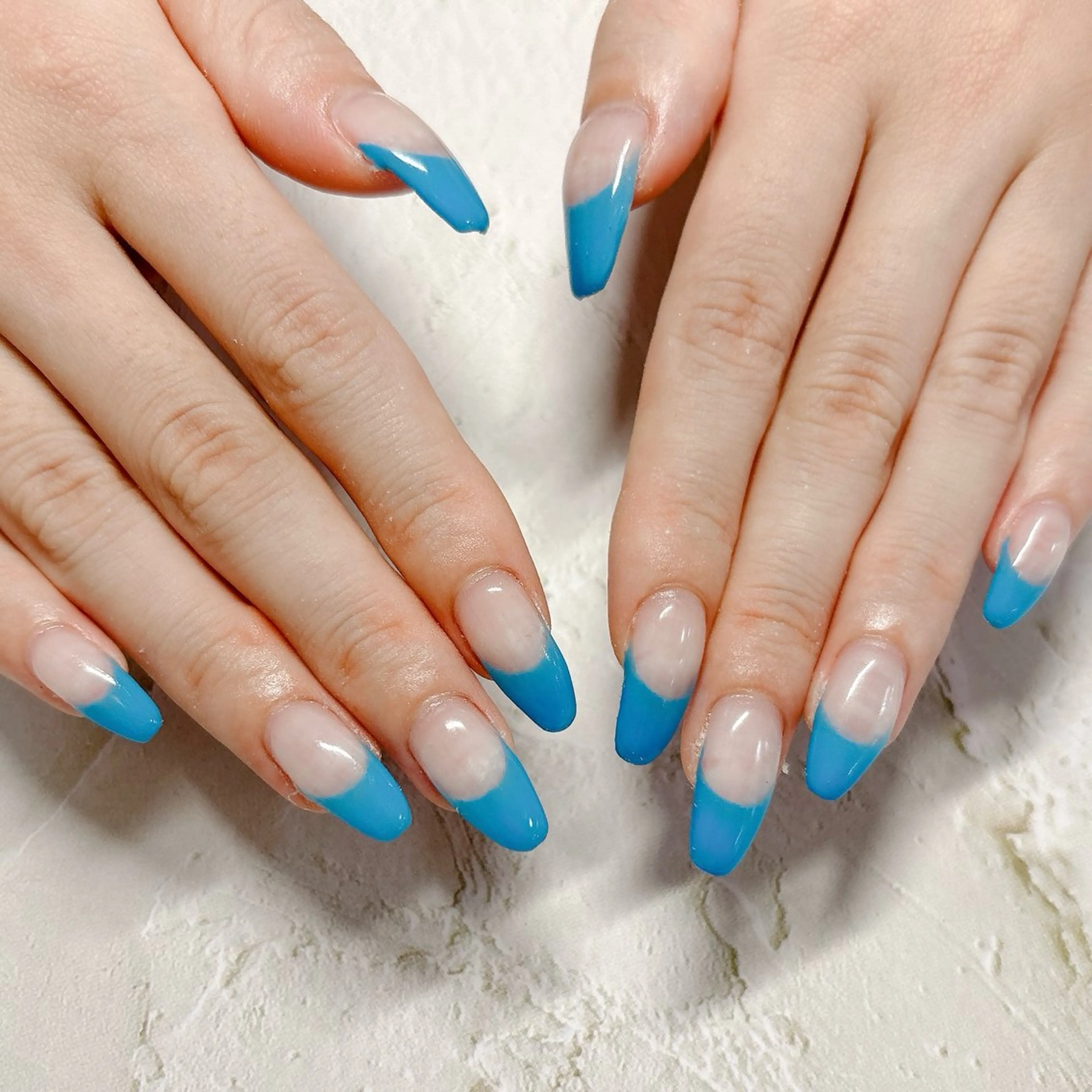 ネイル ハンドネイル アネラ もか.⋆𝜗𝜚のネイルデザイン