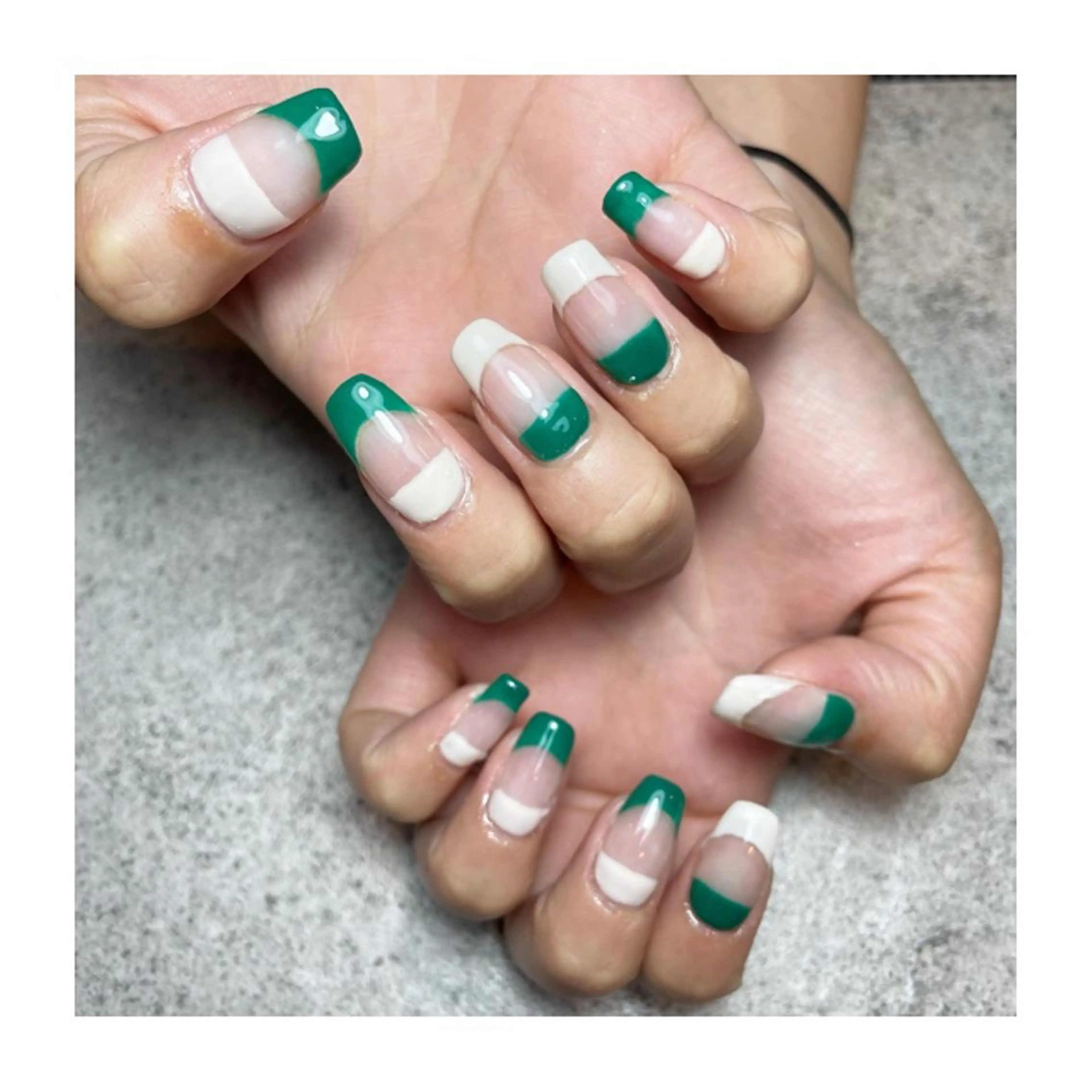 ネイル 駒月 明日香の眉毛・アイブロウイメージ