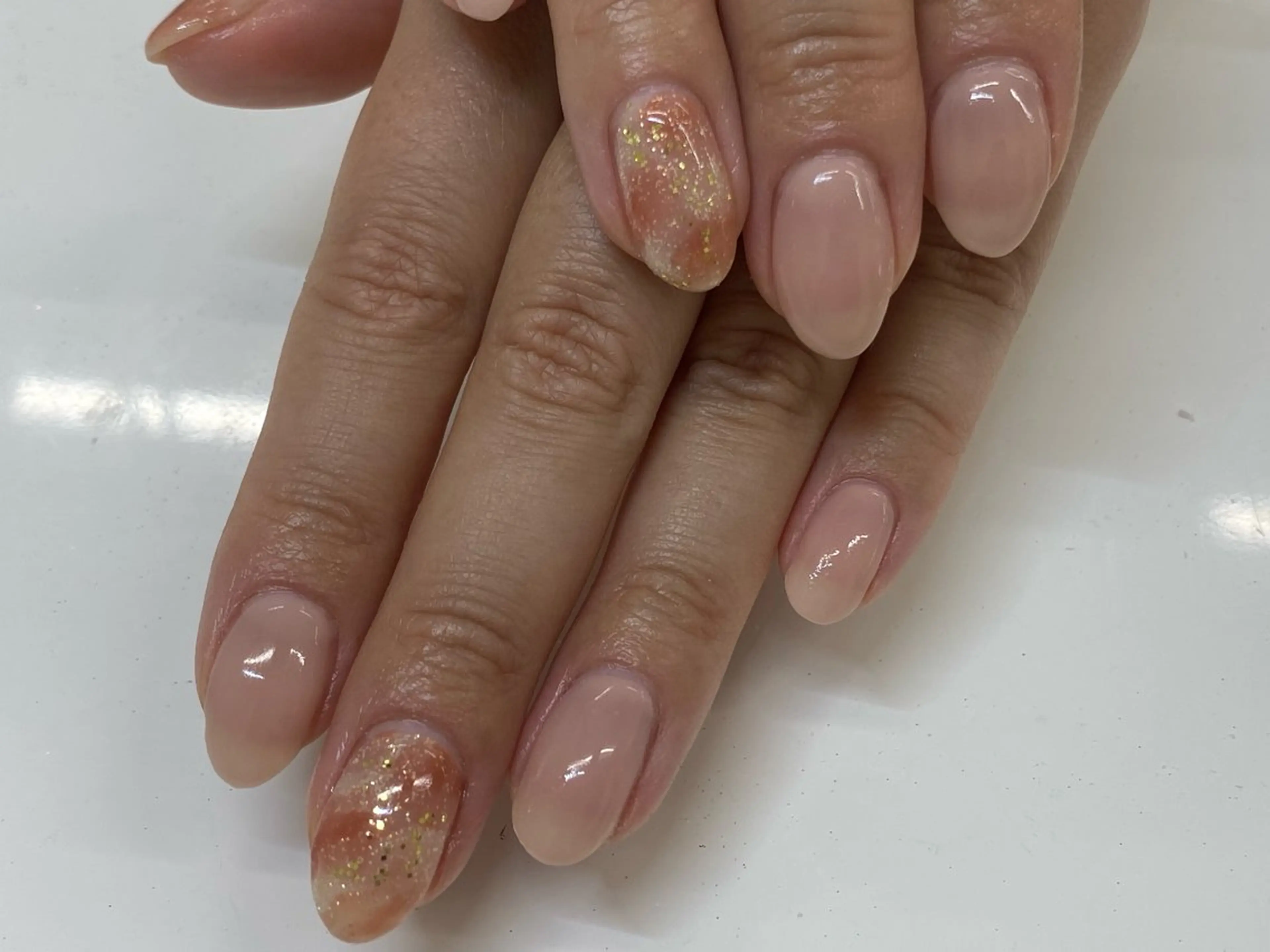 ネイル シンプルネイル ハンドネイル Total beauty salon Laki所属・Laki Meiのネイルデザイン