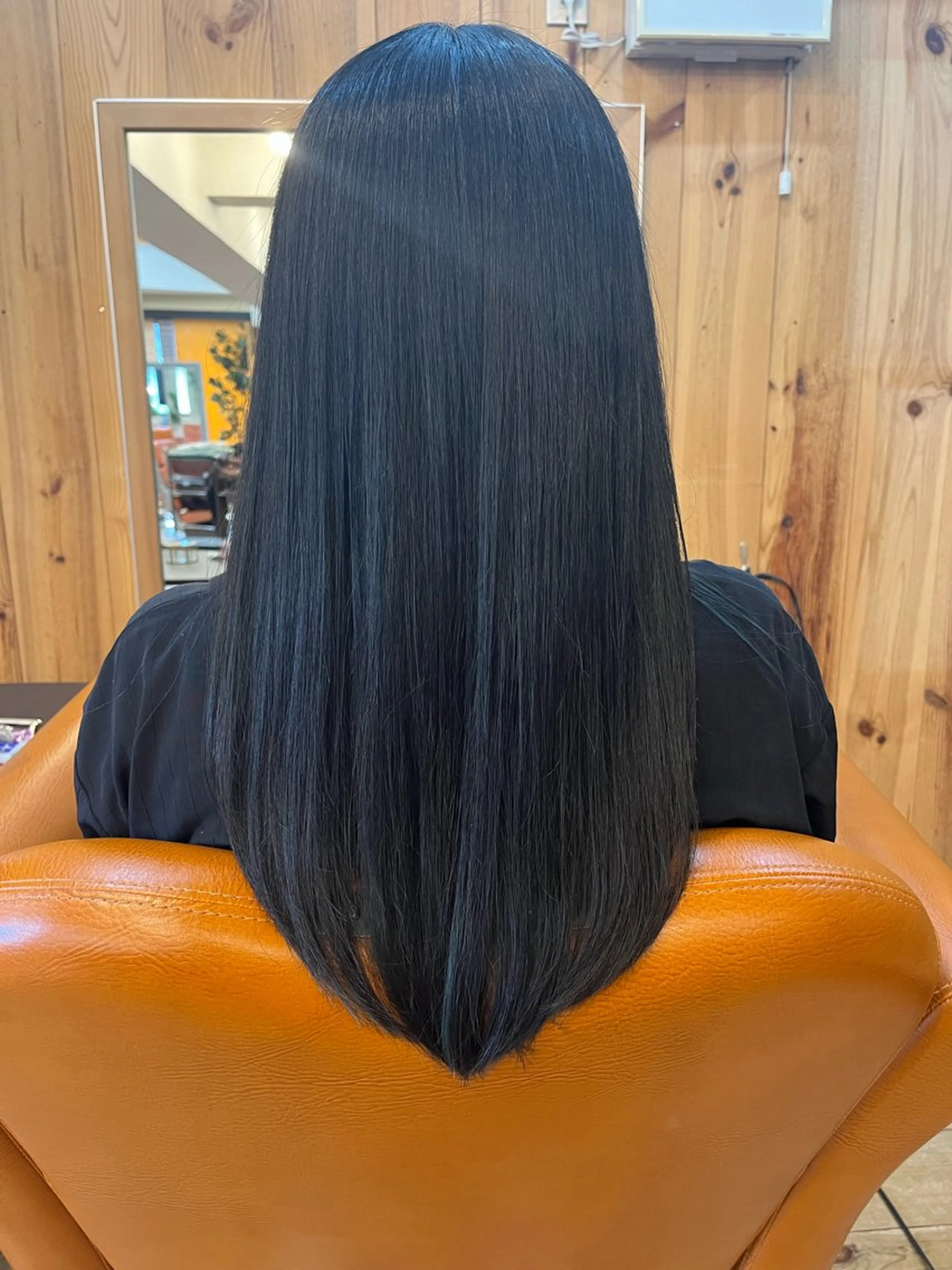 【平日限定20%オフ】🟪似合わせカット➕ダメージレス縮毛矯正➕髪質改善トリートメント🟪の写真