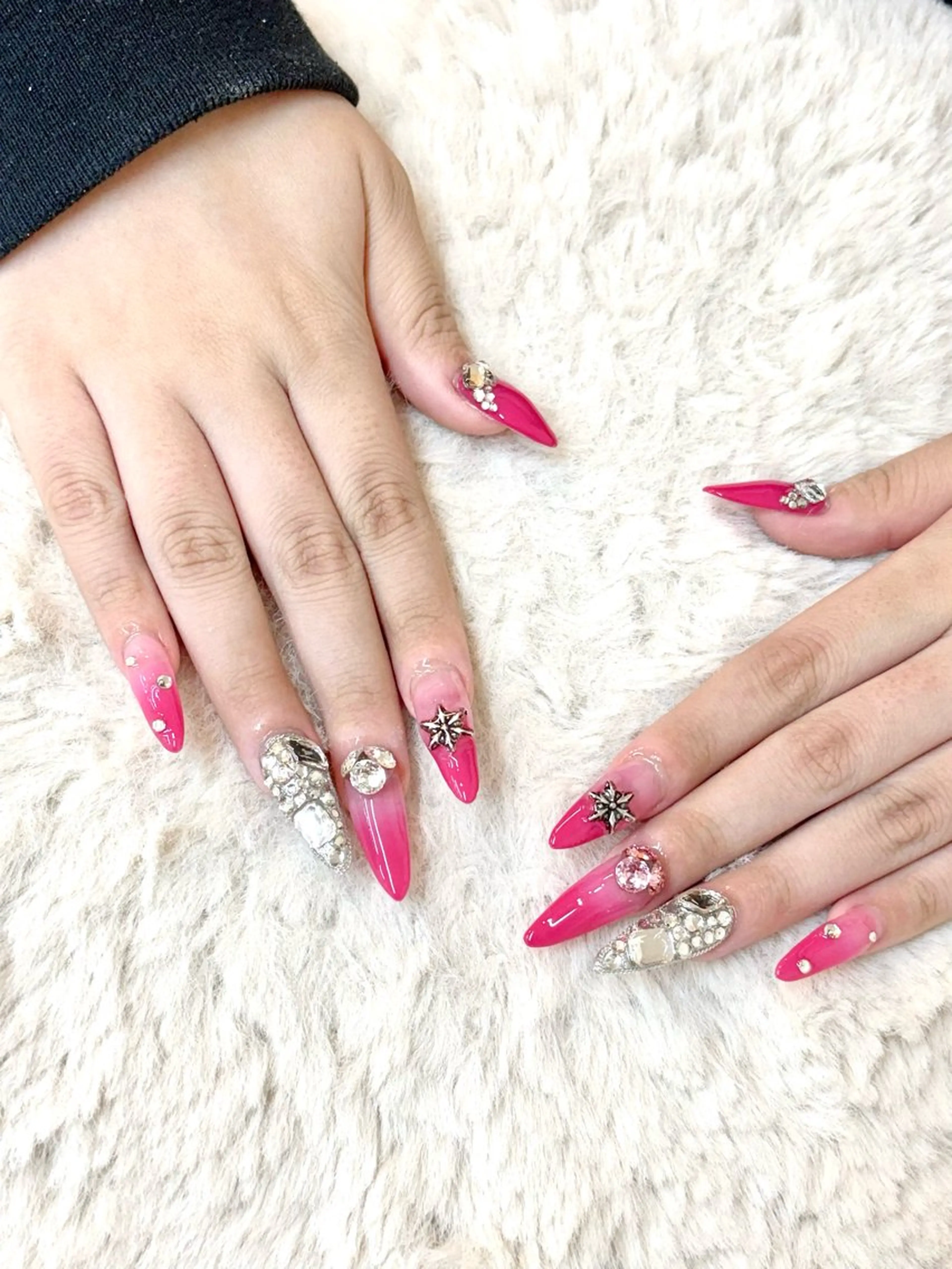 ネイル ジェルネイル グラデーション ロングネイル スカルプネイル ハンドネイル Chipie_ ayanoのネイルデザイン