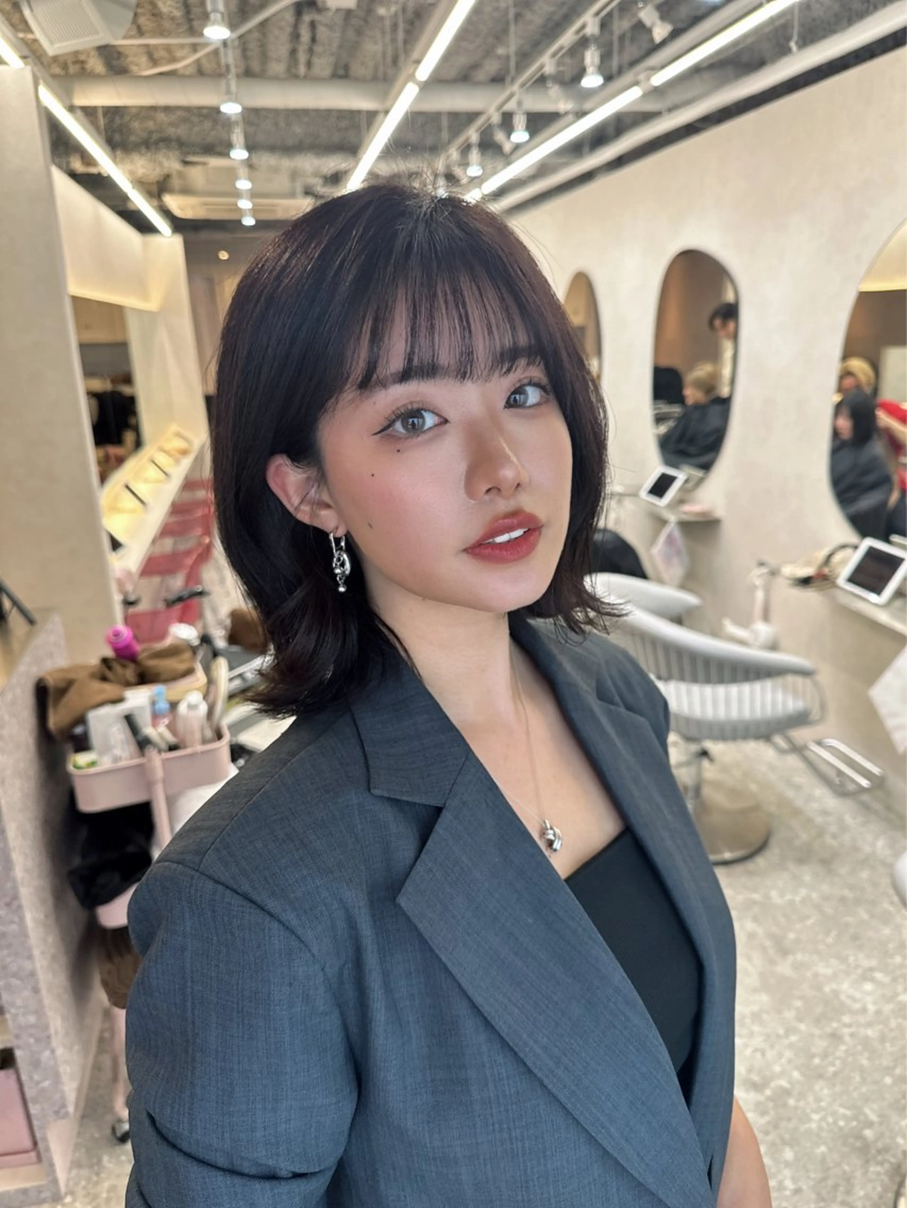 ショート カラー シールエクステ ブリーチ ダブルカラー イヤリングカラー インナーカラー 新宿/韓国風レイヤー エクステ/森悠斗のヘアスタイル