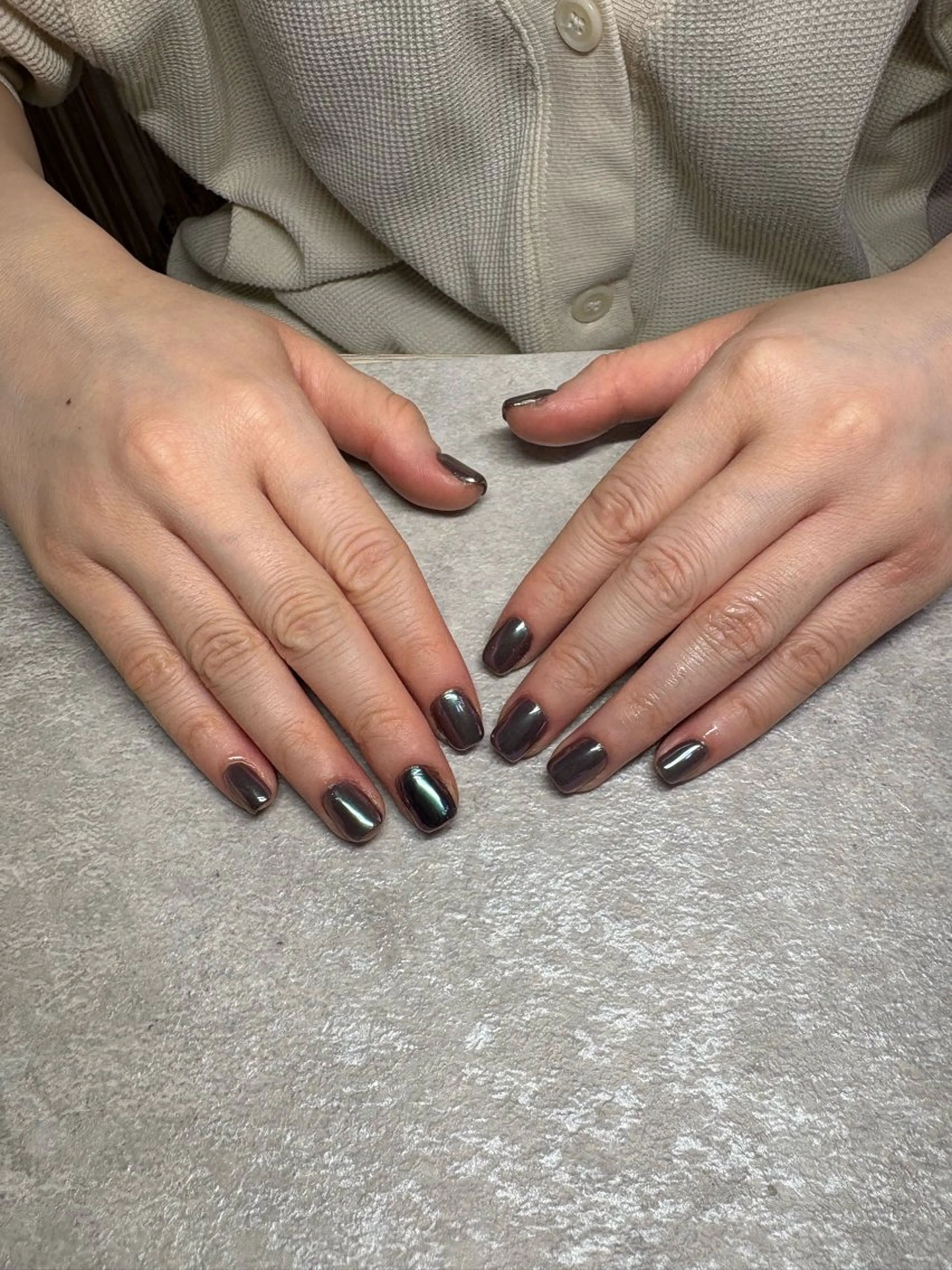 ネイル 三輪 彩美春のネイルデザイン