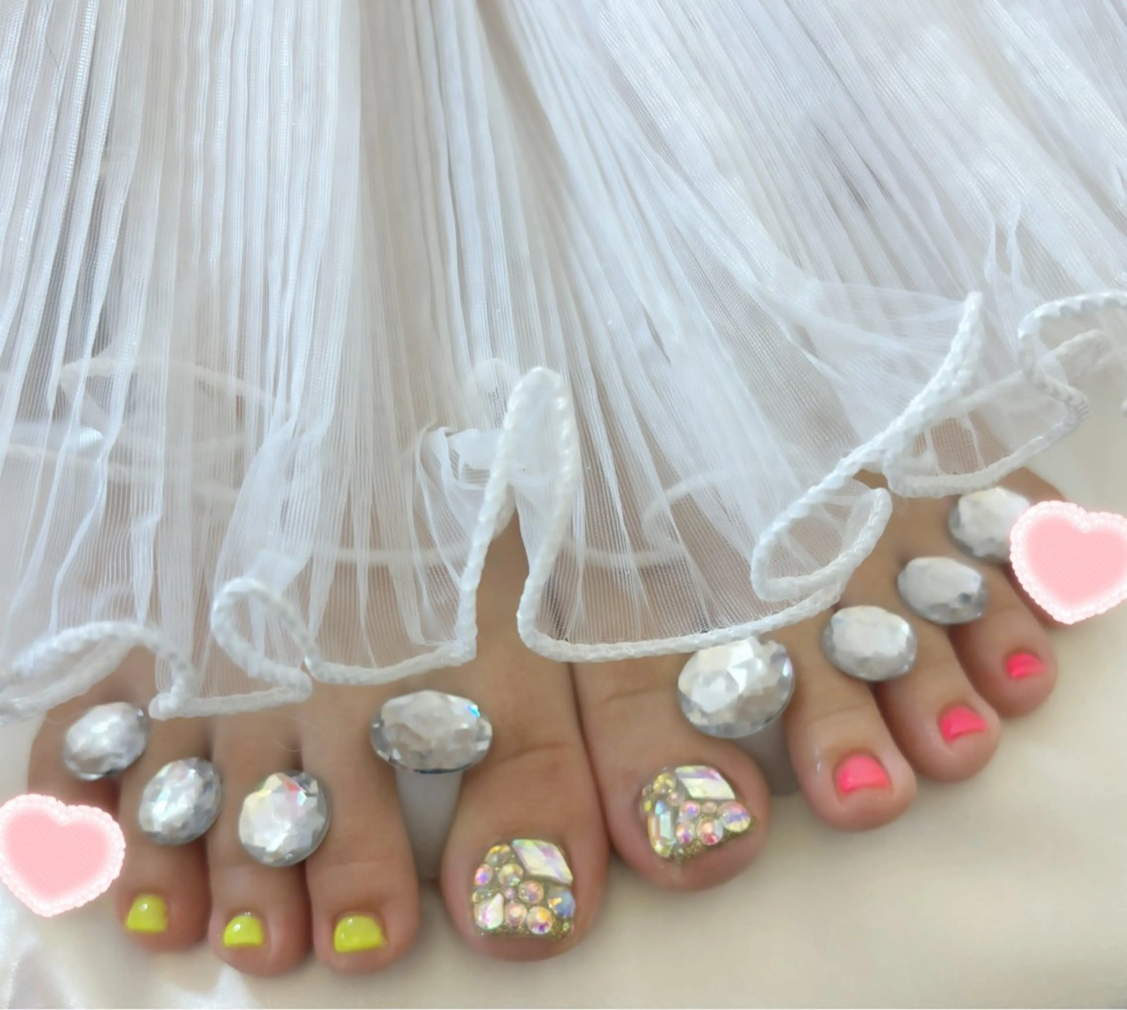 ネイル フットネイル キラキラネイル フットネイル Nail Salon macherieのネイルデザイン