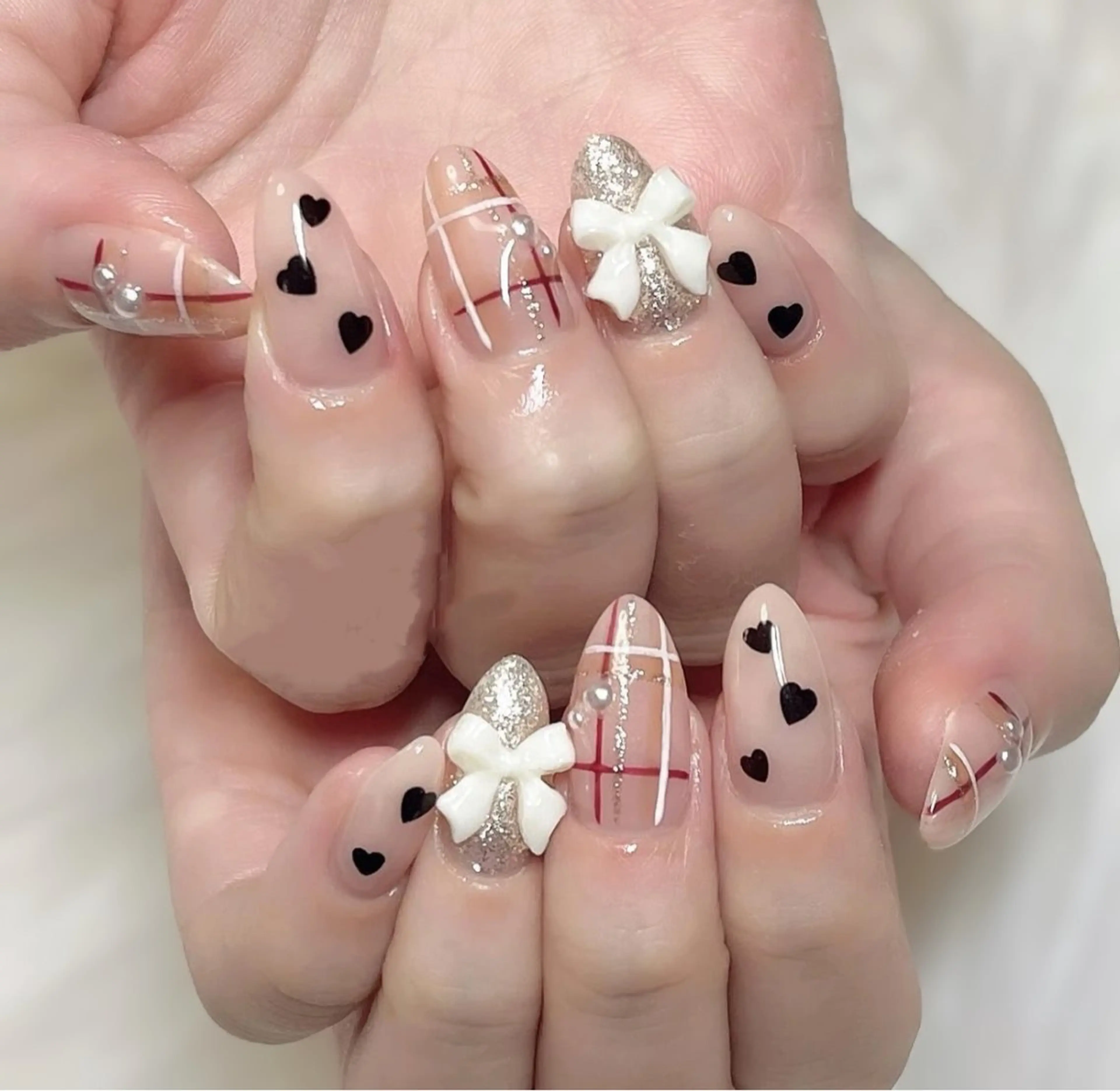 ネイル アートネイル チークネイル 長さ出し フレンチネイル ジェルネイル ハンドネイル ハンドケア YK Beauty Salonのマツエク・マツパデザイン