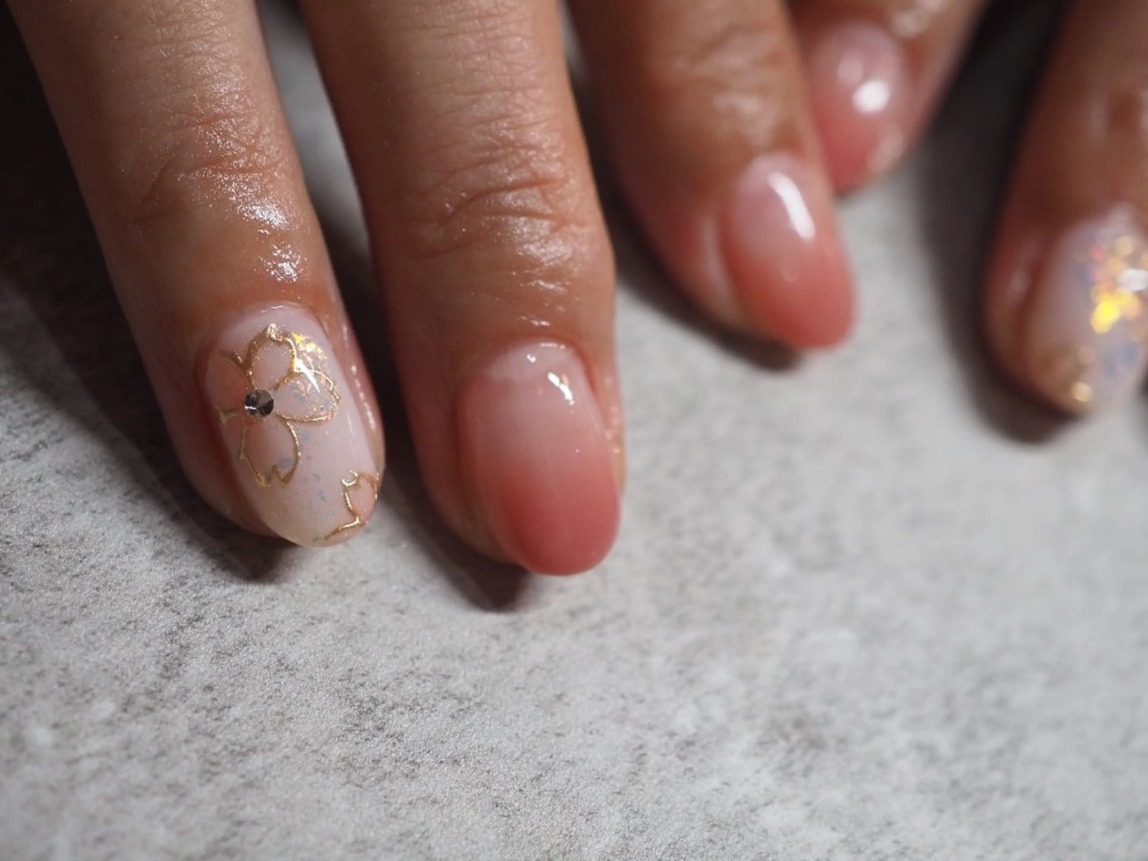 ネイル ハンドネイル glaNje 福光のネイルデザイン