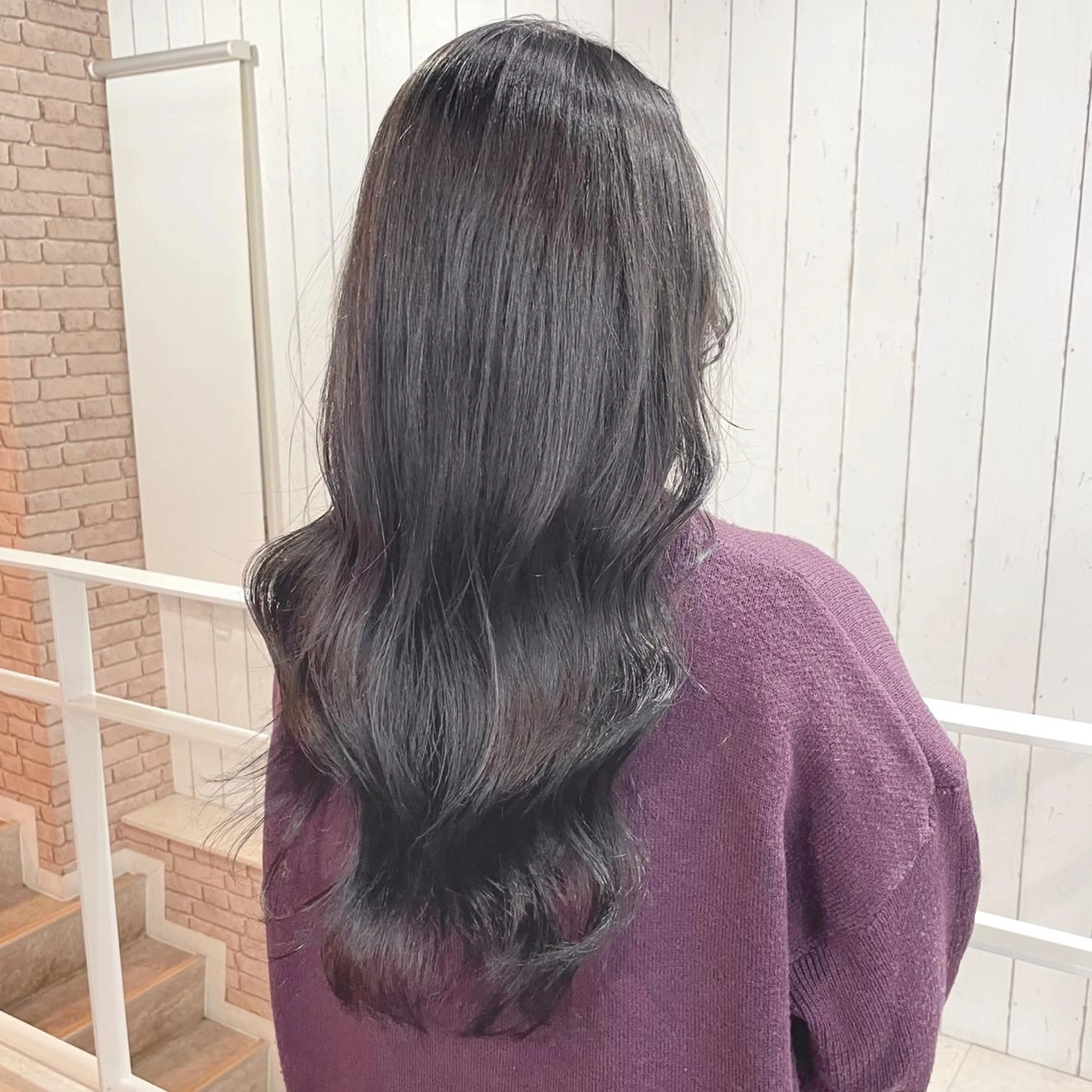 ロング カラー ヘアアレンジ MiU所属・韓国×髪質改善×美髪 縮毛矯正×レイヤーのヘアスタイル