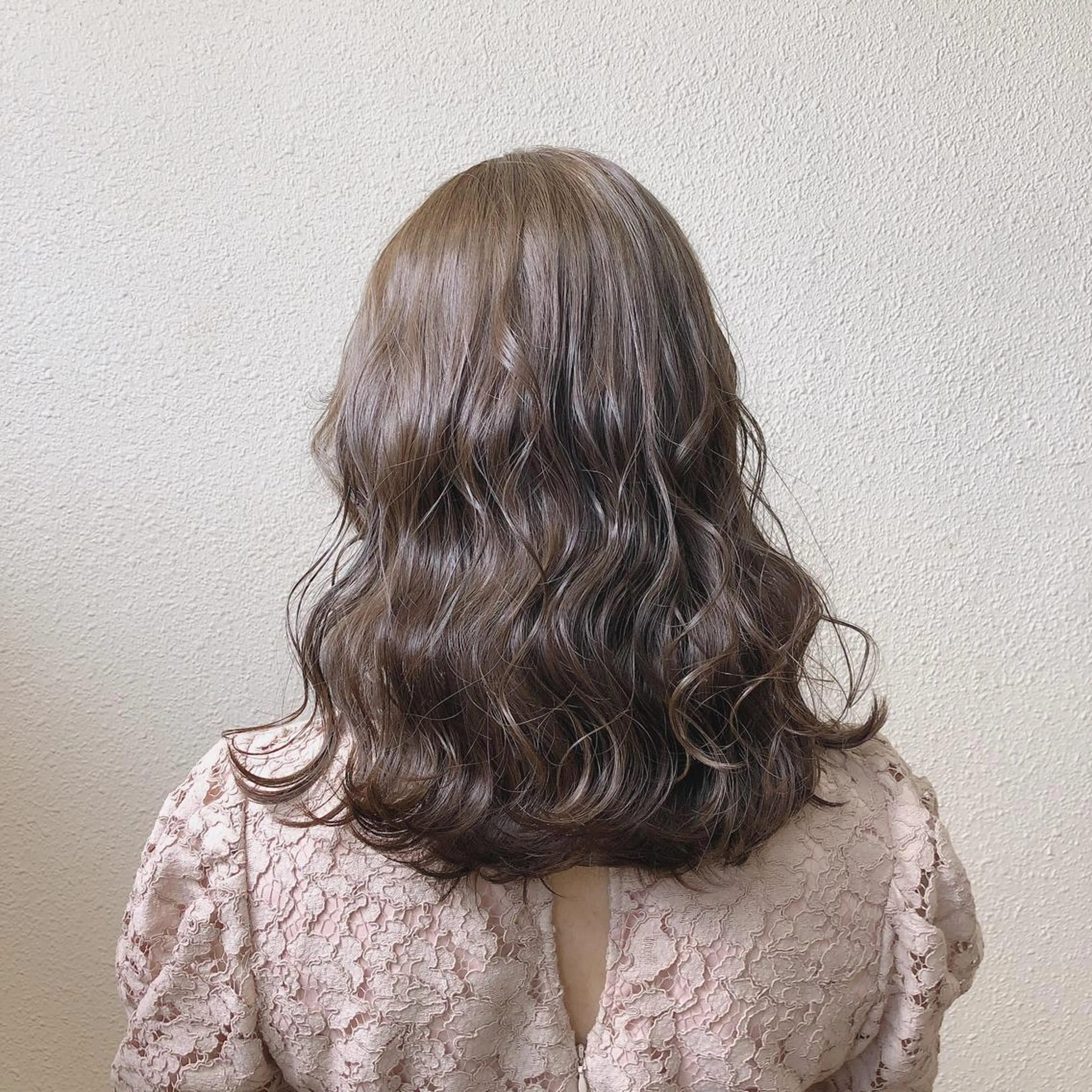 ロング カラー 梅田美容室 山崎海波のヘアスタイル