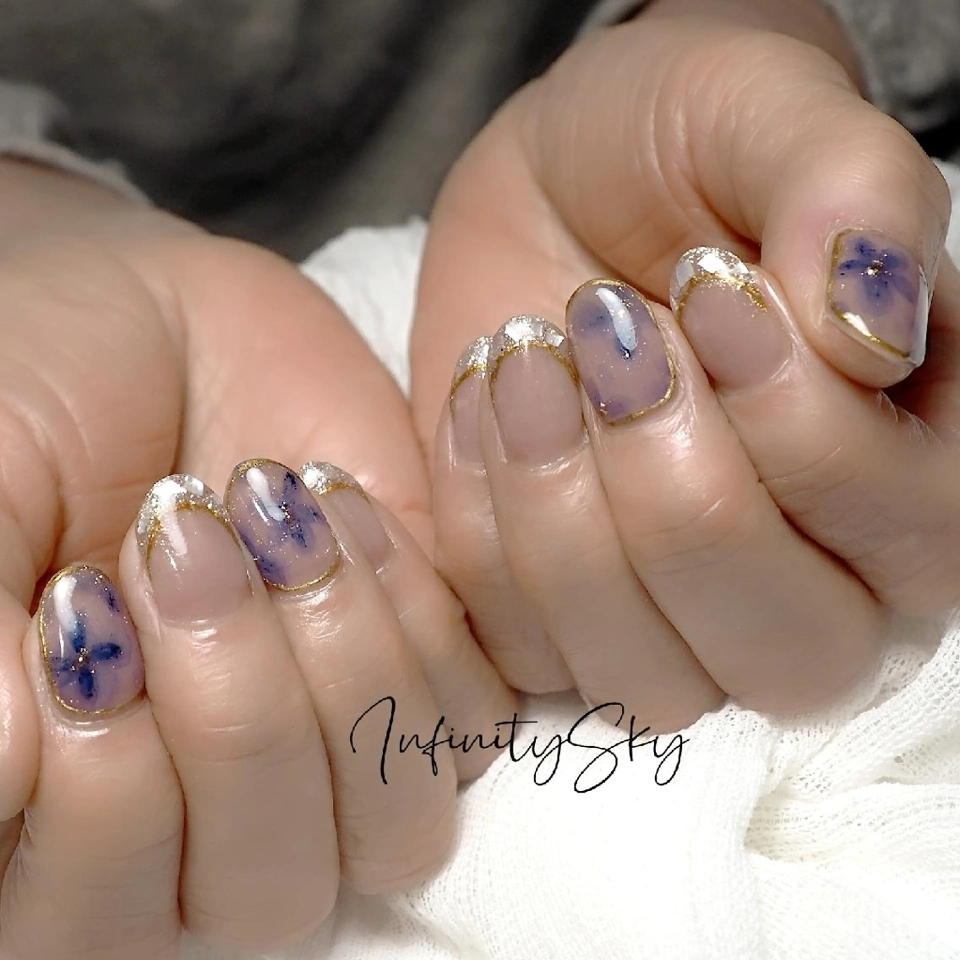 ネイル ブルー フラワーネイル infinity skyのネイルデザイン