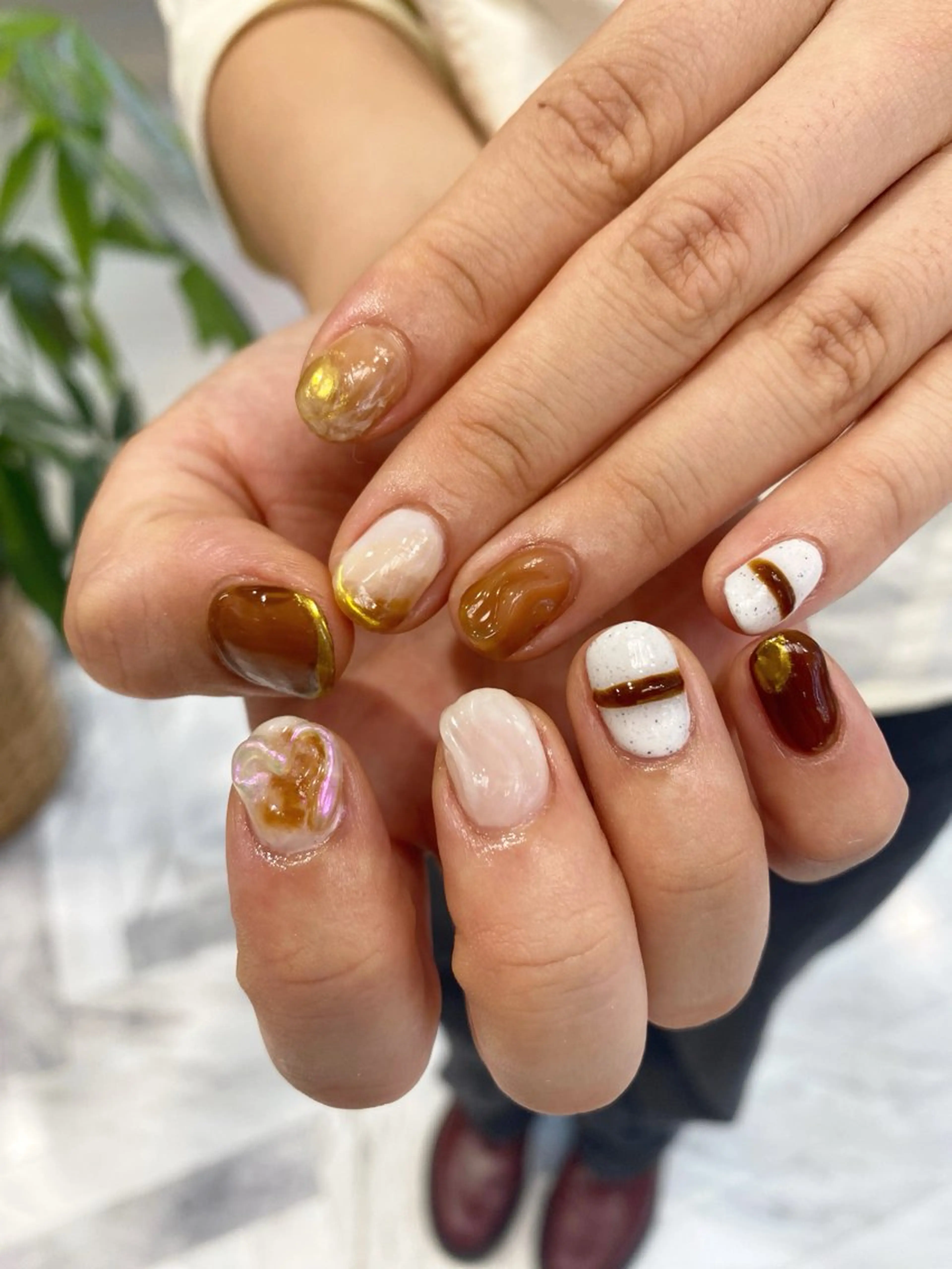 ネイル ハンドネイル ハンドケア カンナ【Y2Kネイル /コーンロウ】のネイルデザイン