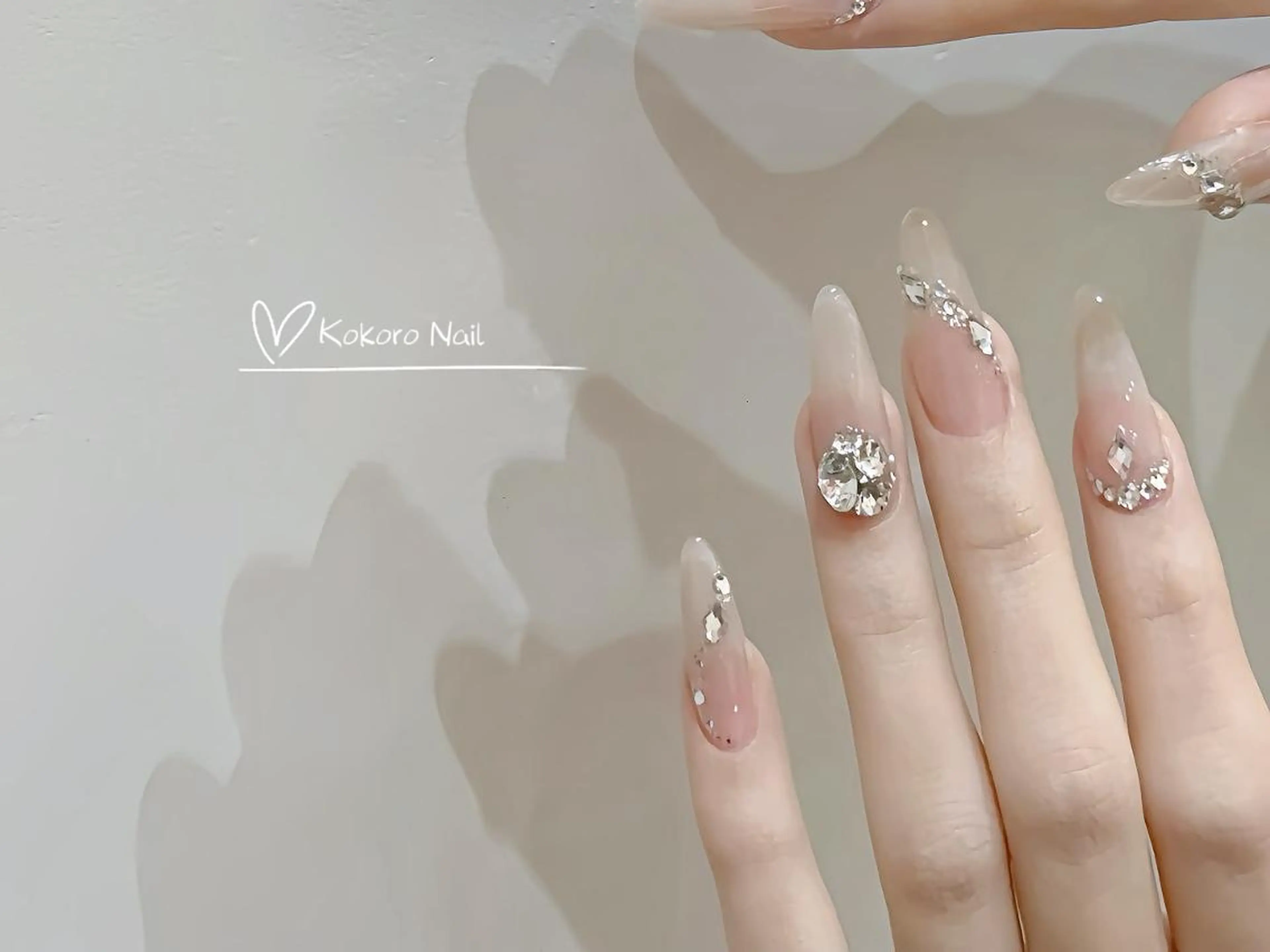 ネイル ハンドネイル ハンドケア 🌙LUNA 🌙のネイルデザイン