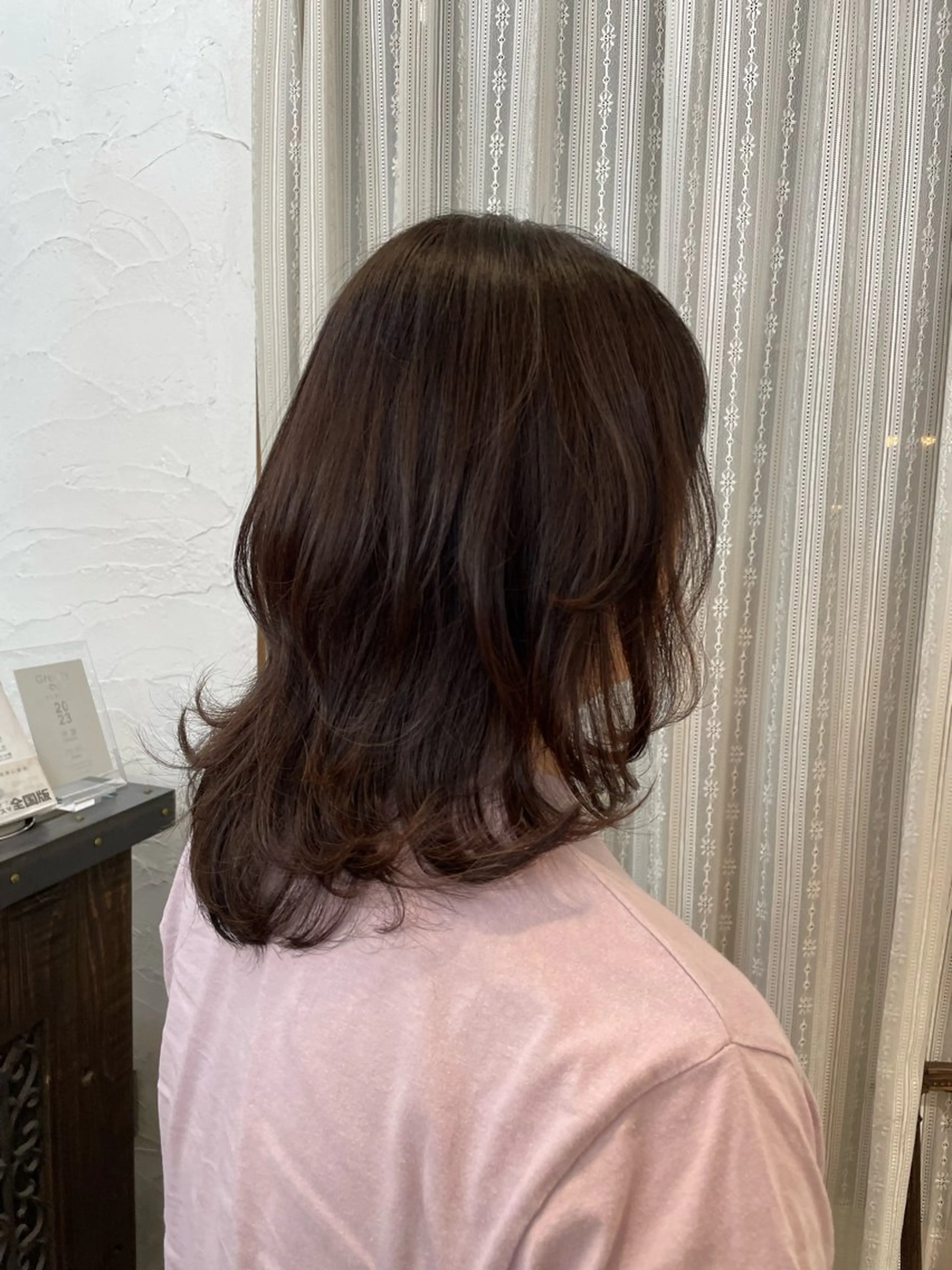 ミディアム niuniu所属・萩原 見咲のヘアスタイル