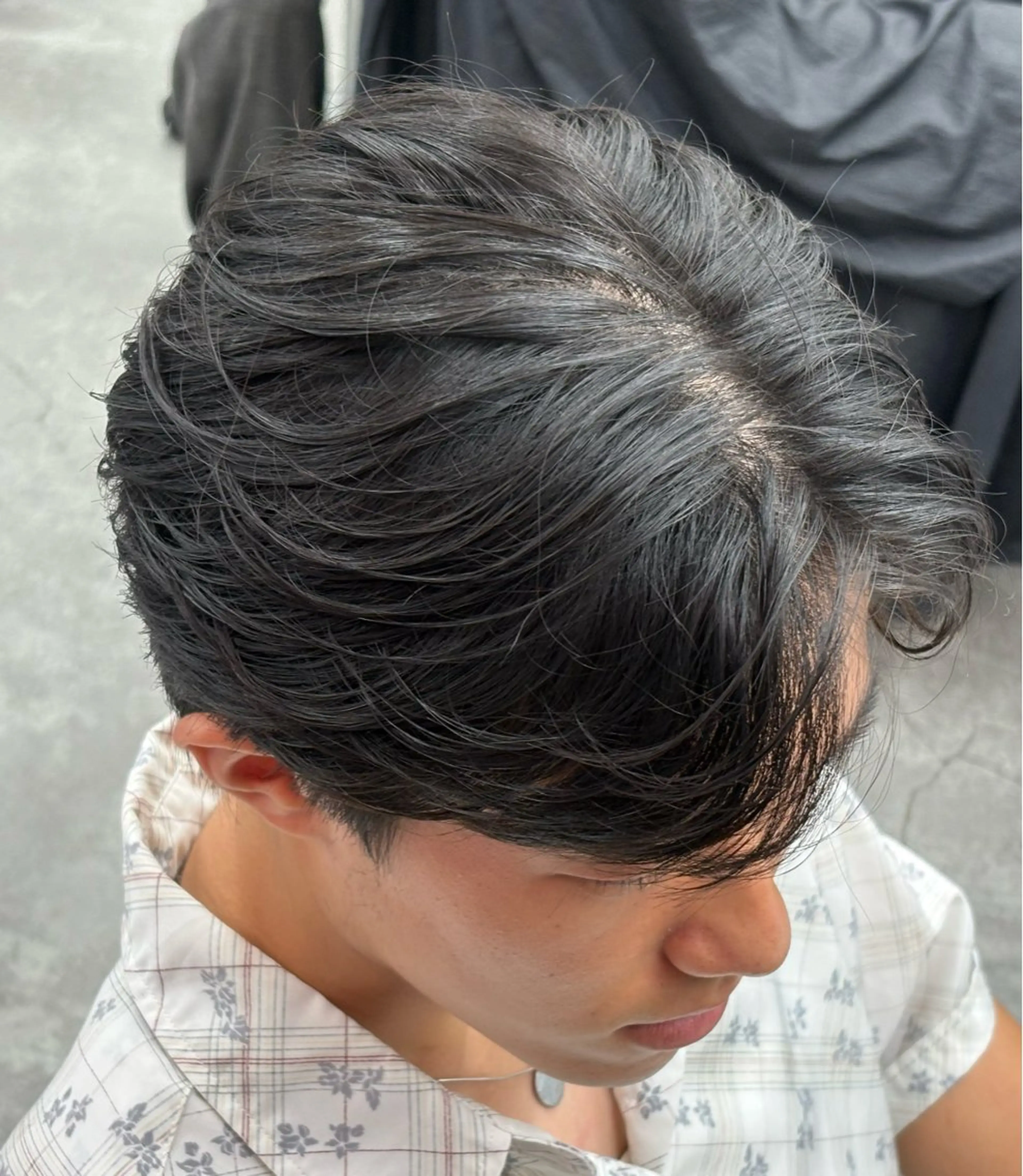 ミディアム カラー パーマ メンズ カット ヘアカラー トリートメント ヘアセット メンズパーマ特化 🔥韓国ヘア職人🔥のヘアスタイル