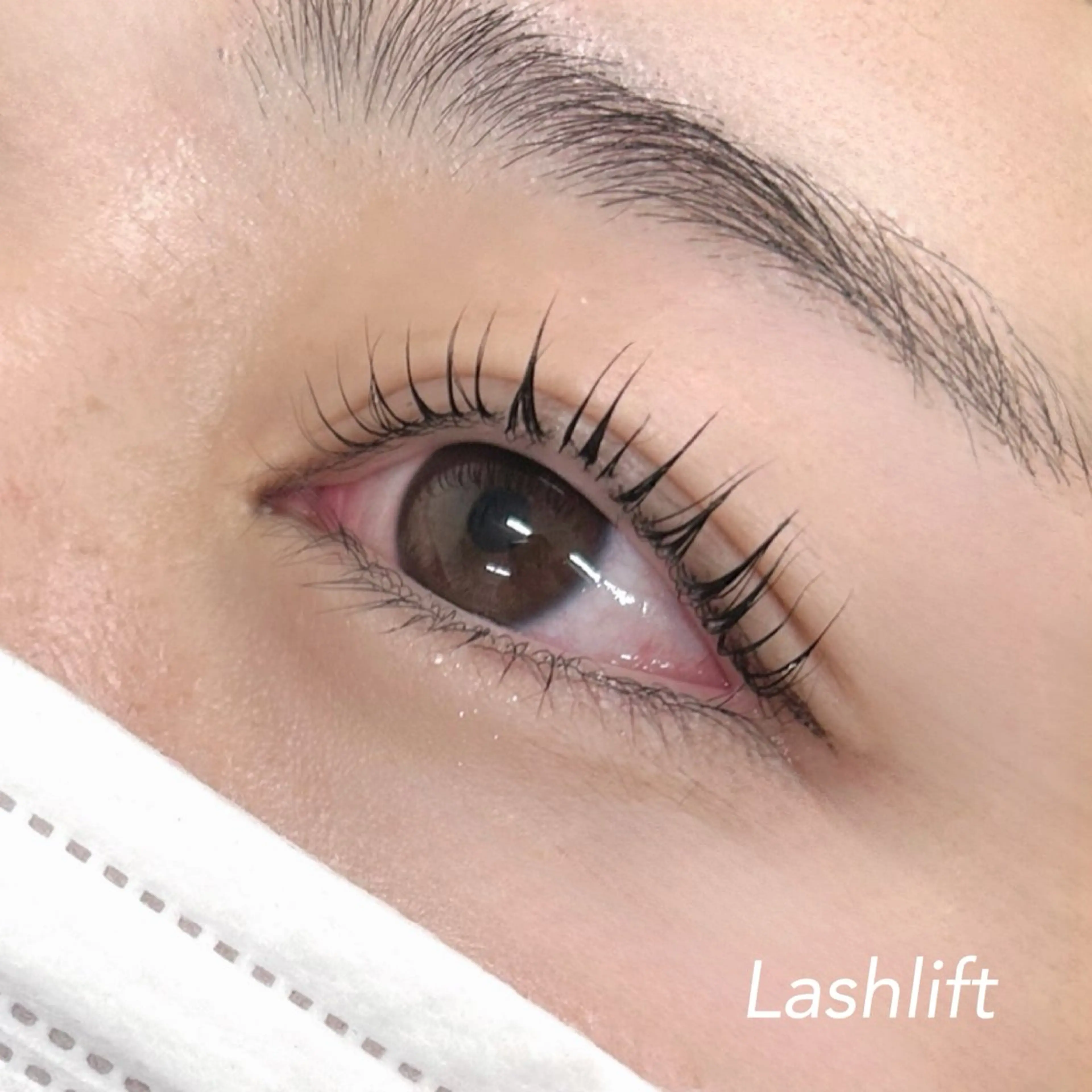 マツエク・マツパ 一重×まつ毛パーマ REMIA 🤍harukaのネイルデザイン