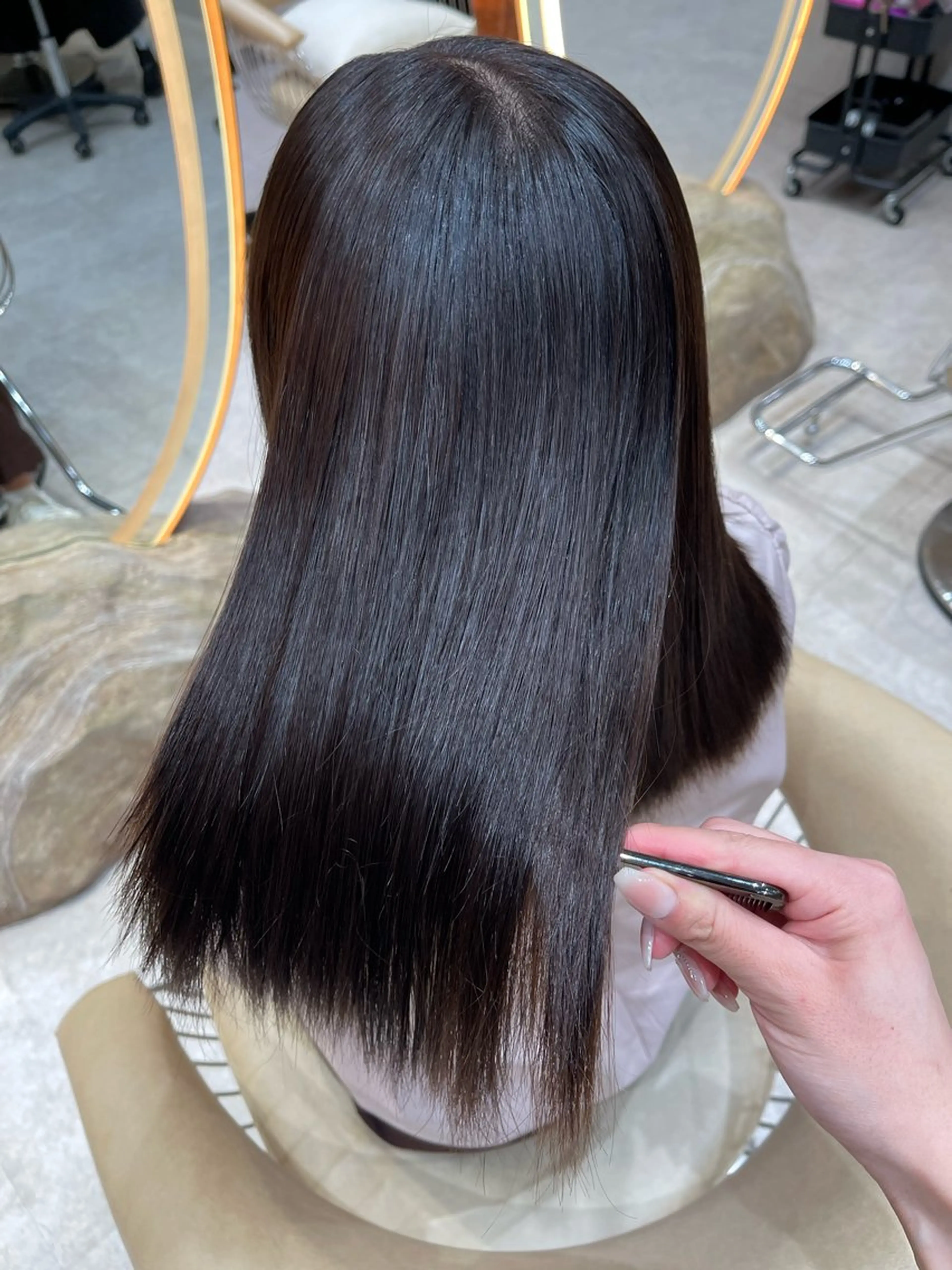 ロング 縮毛矯正 竹田 真梨子のヘアスタイル