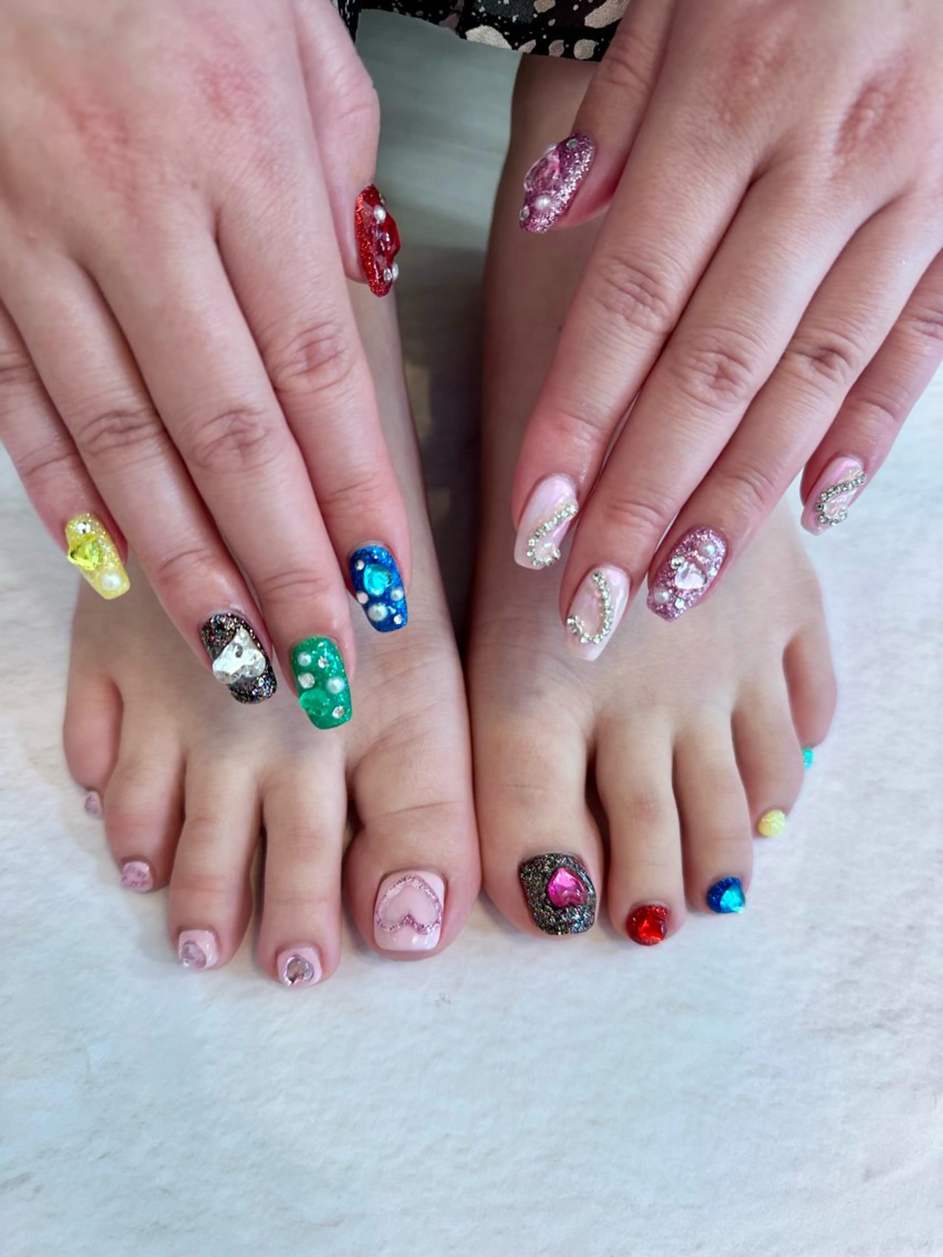 ネイル フットネイル ニュアンスネイル フットネイル Atelier Ariのネイルデザイン