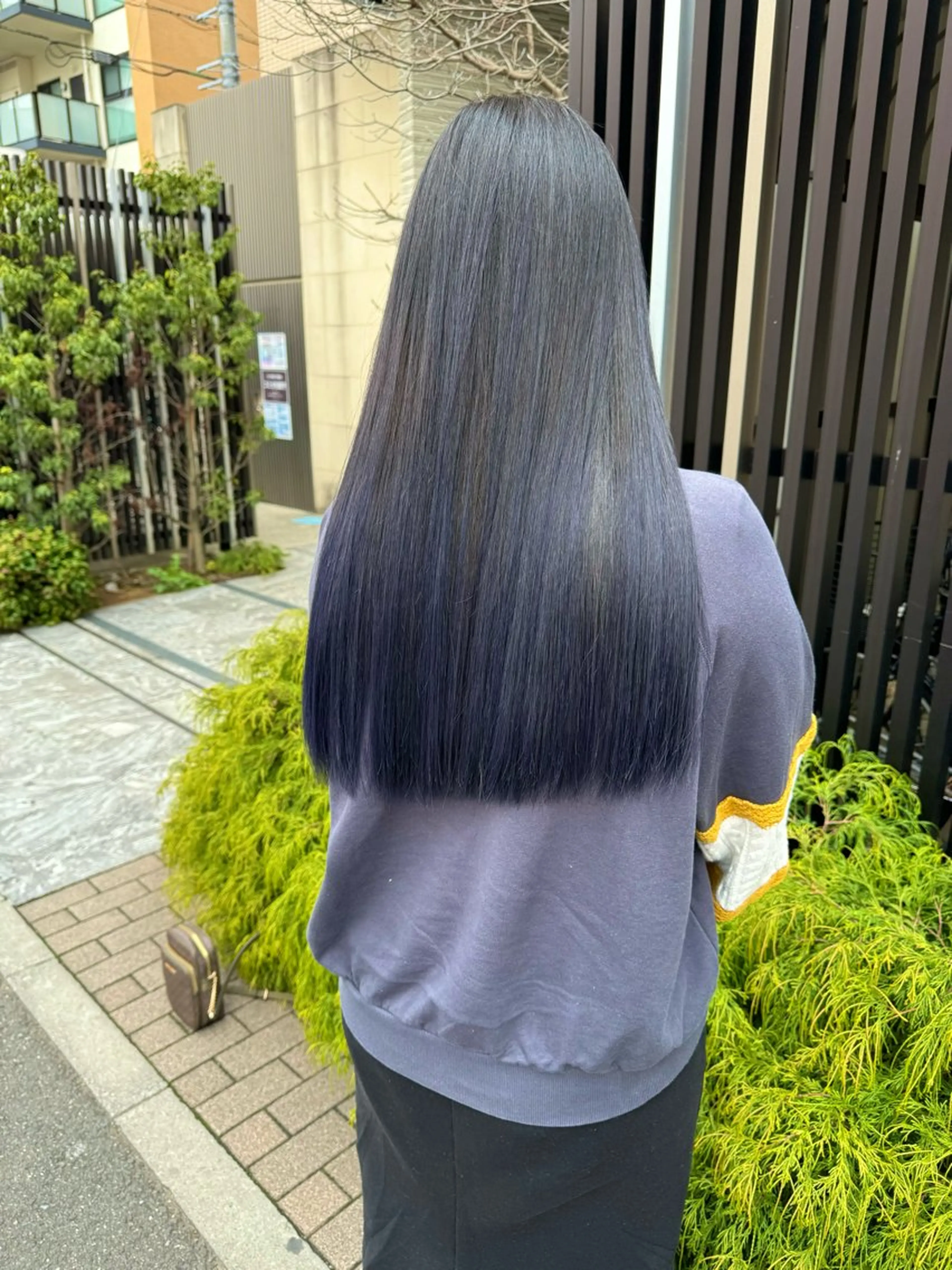 ロング 伊藤 一樹のヘアスタイル