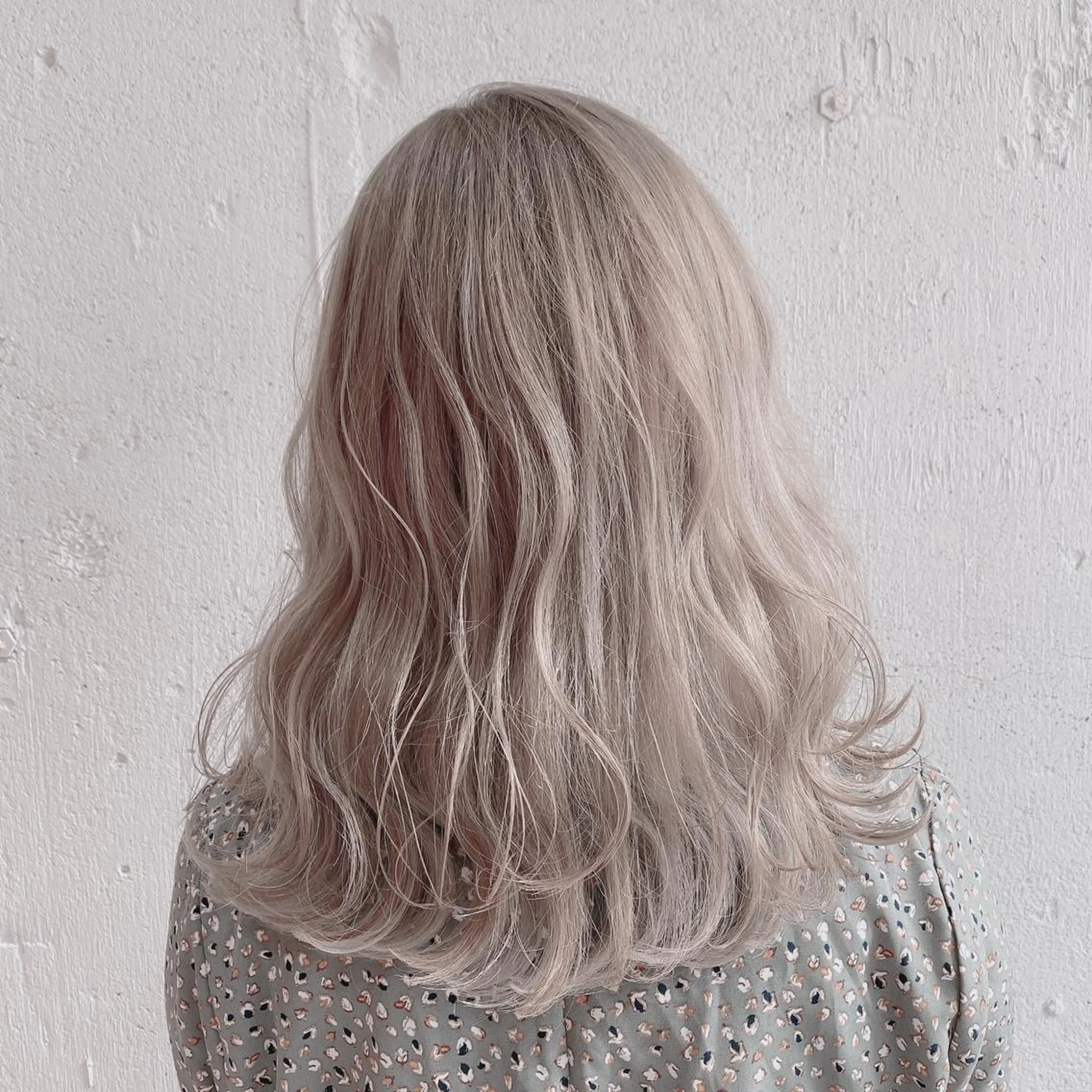 ミディアム カラー パーマ ヘアアレンジ メンズ キッズ ChuDuck所属・🐮ChuDuck 代表　SHOTA🐮のヘアスタイル