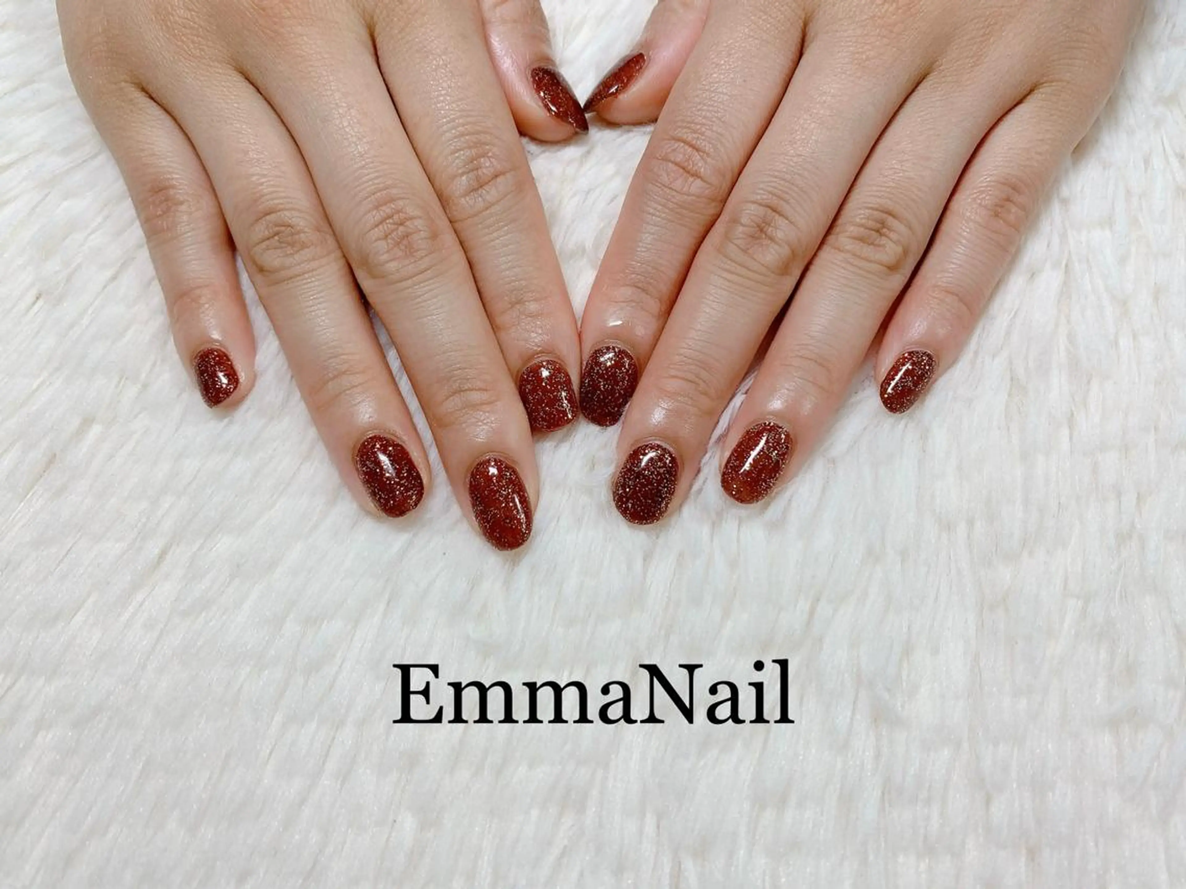 ネイル ジェルネイル キラキラネイル ラメ(グリッター) ワンカラーネイル ハンドネイル salon EM&A emiのネイルデザイン
