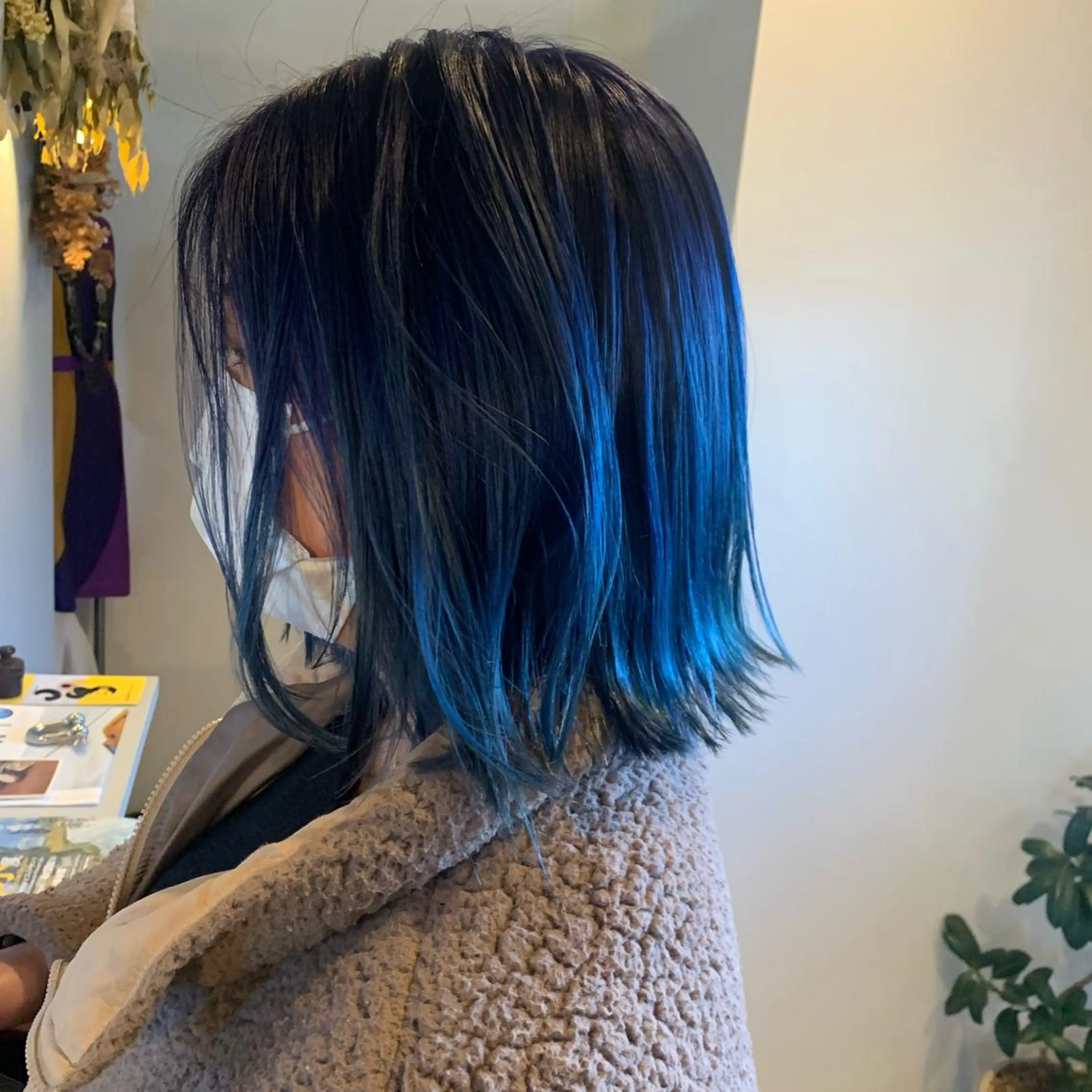 ミディアム カット ヘアカラー kachina所属・綿貫 美雪のヘアスタイル