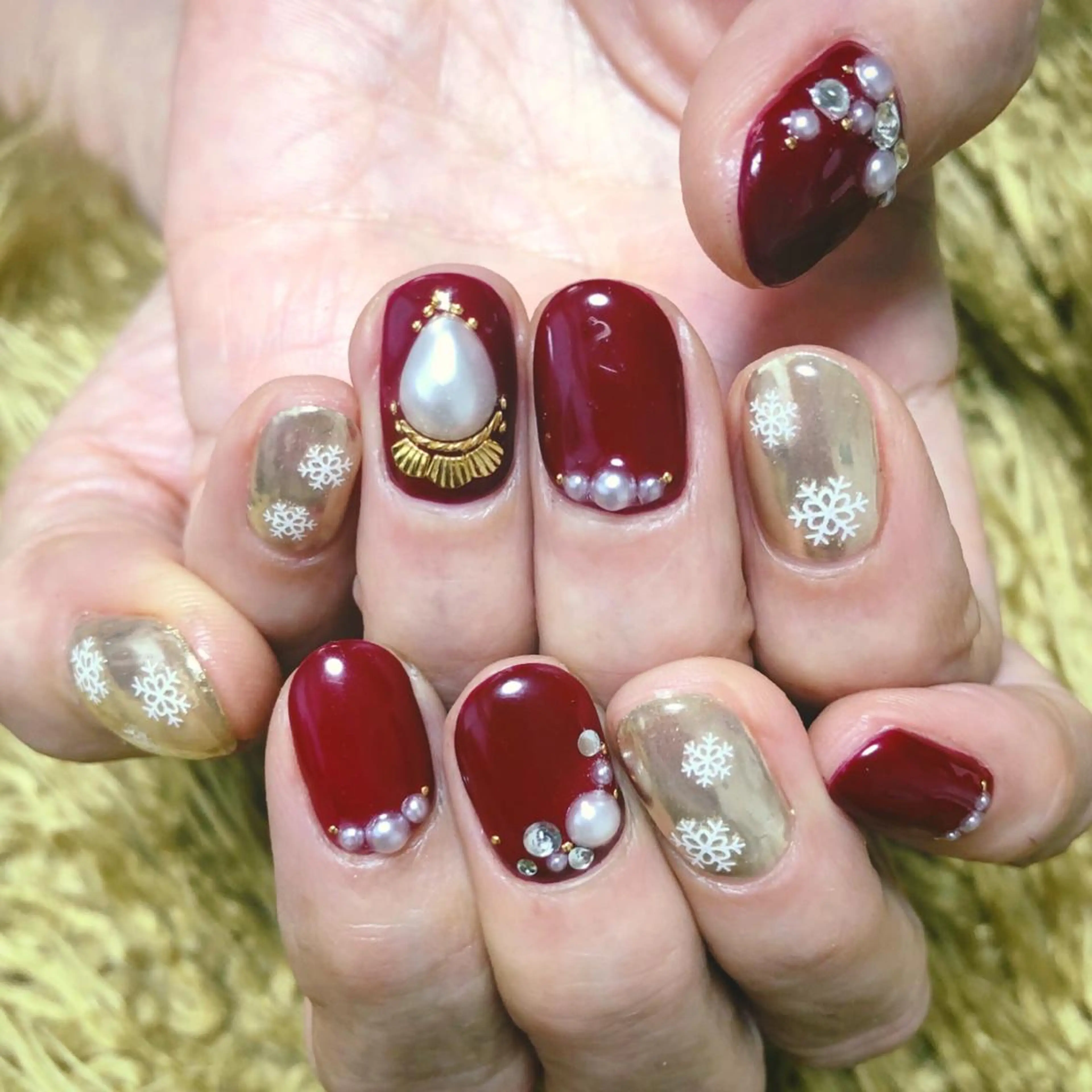 ネイル 冬ネイル クリスマス ハンドネイル MAYME所属・MAYME TAMAKIのネイルデザイン