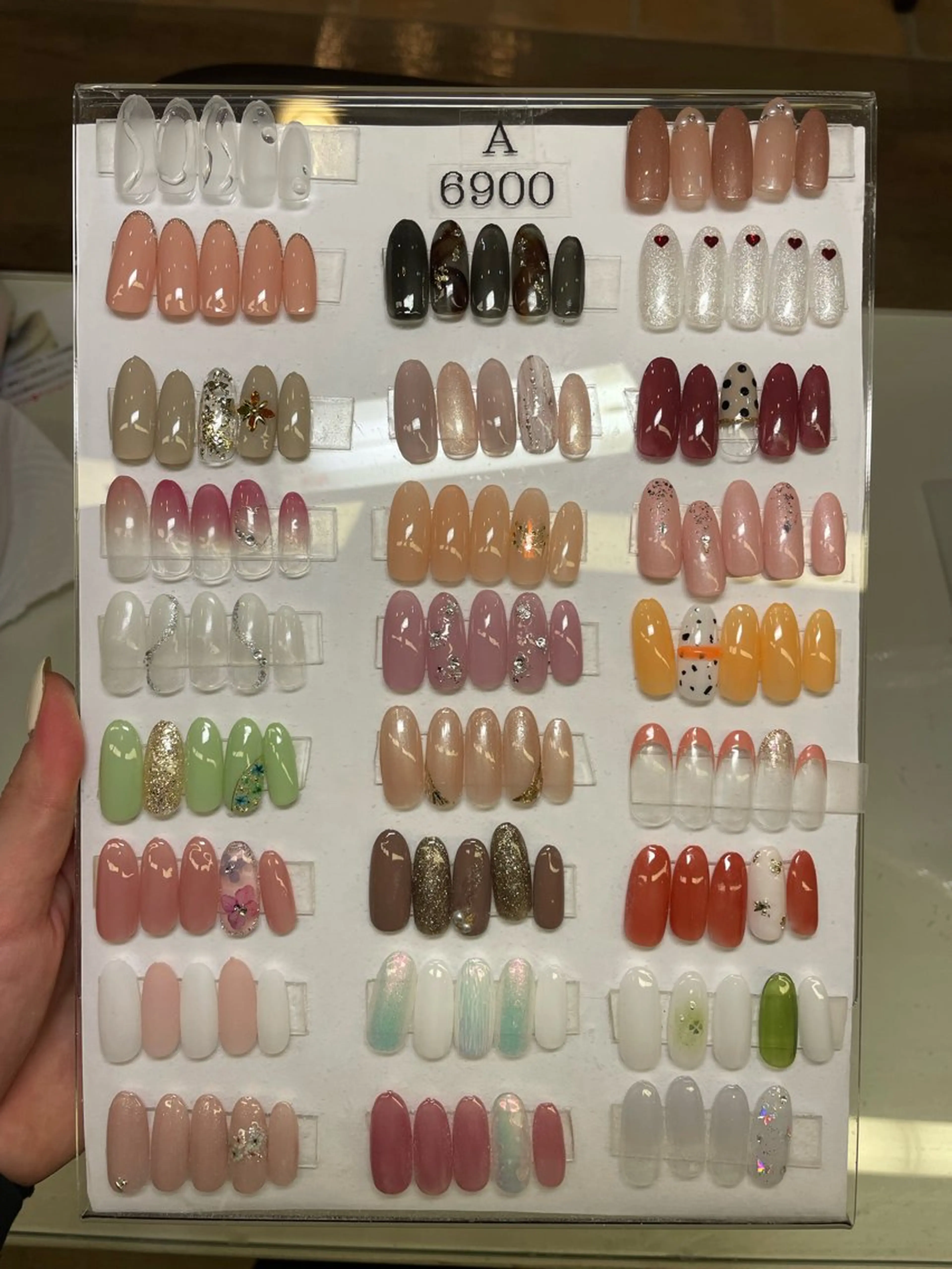 ネイル 大西 雛乃のネイルデザイン