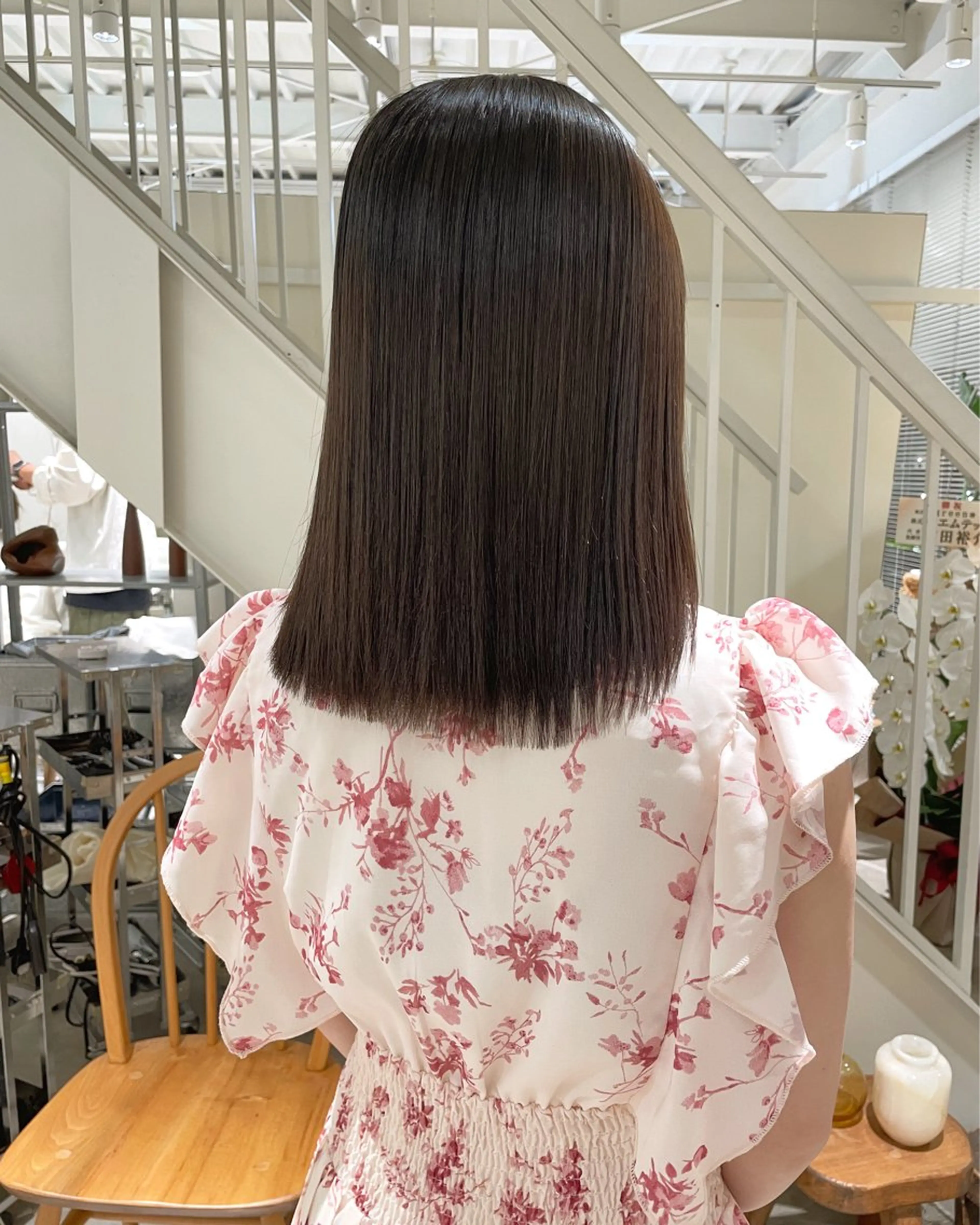 ミディアム 縮毛矯正 安西 香利奈のヘアスタイル