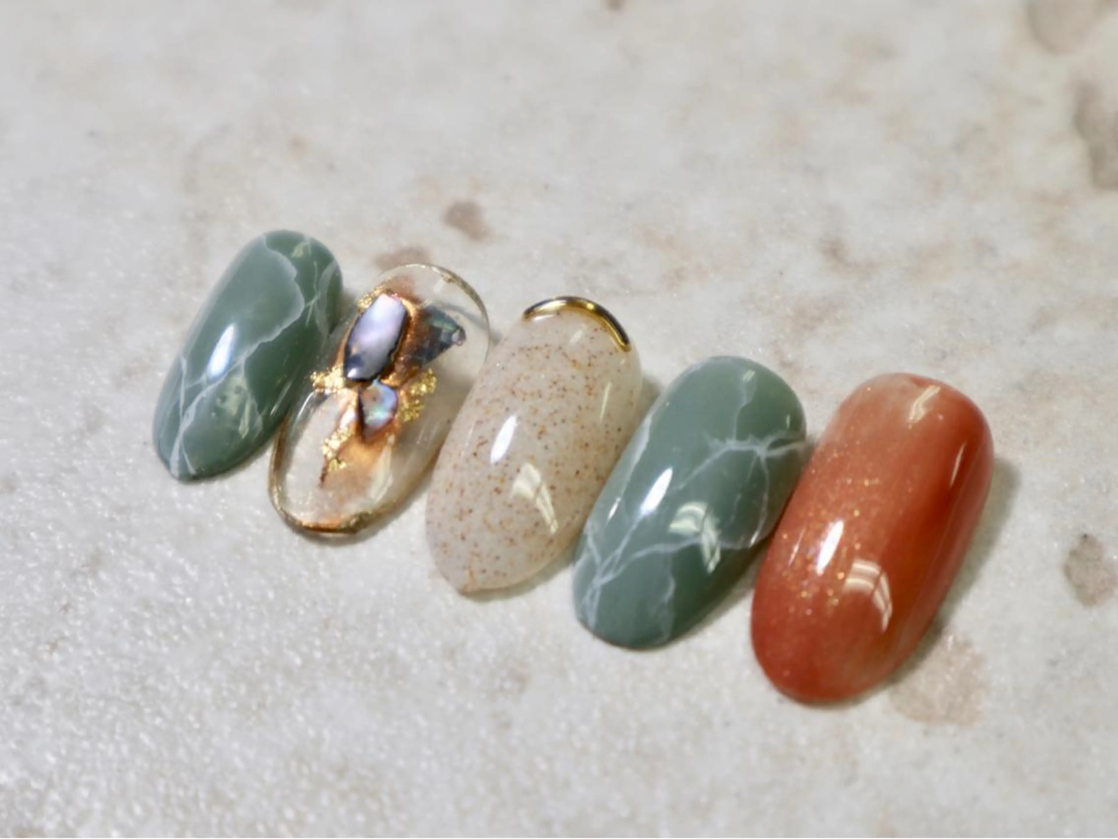 ネイル 小河 仁美のネイルデザイン