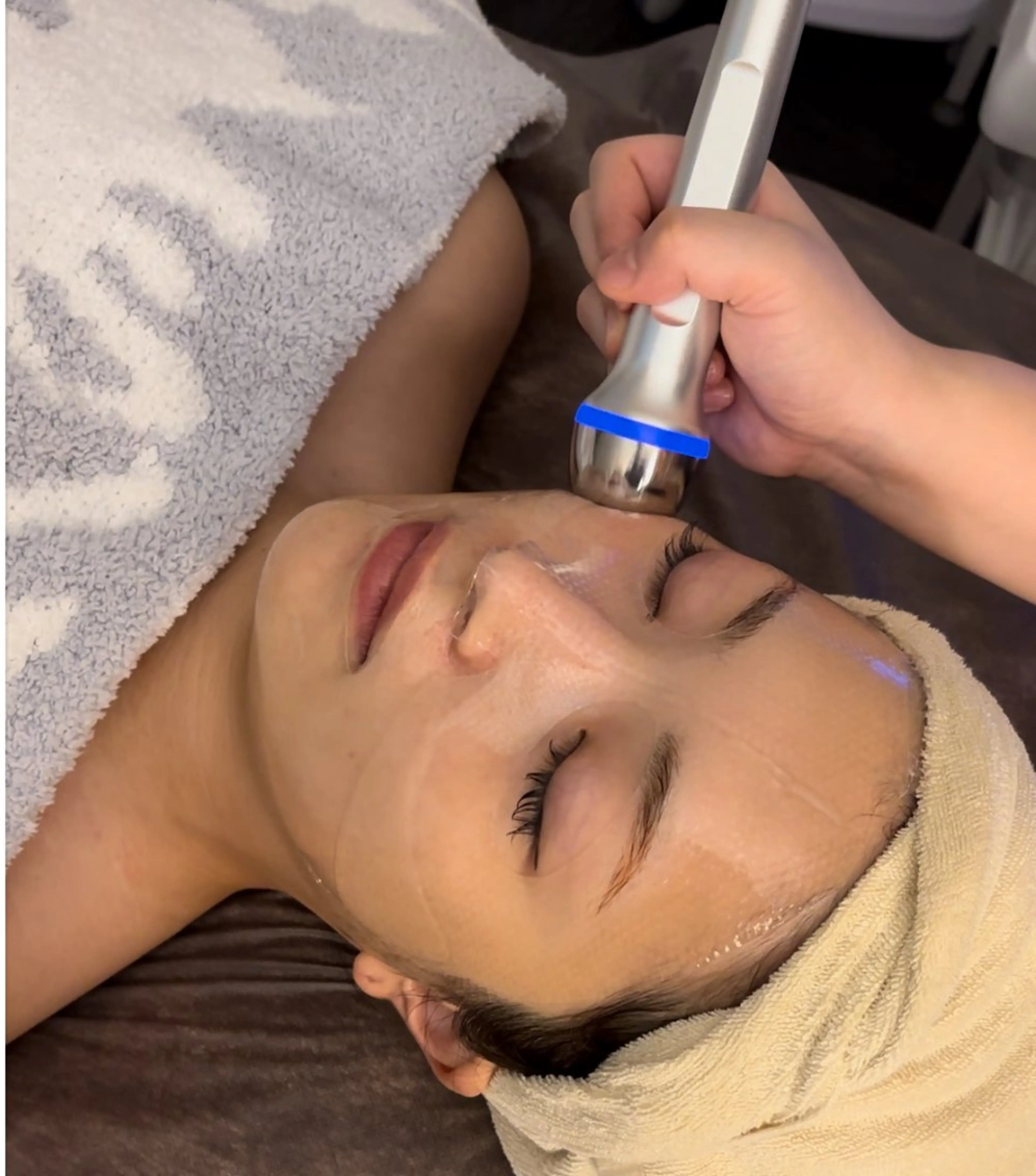 【12月限定】LDM×肌質改善パック×ヘッドスパつき✨️9,900円→6,600円の写真