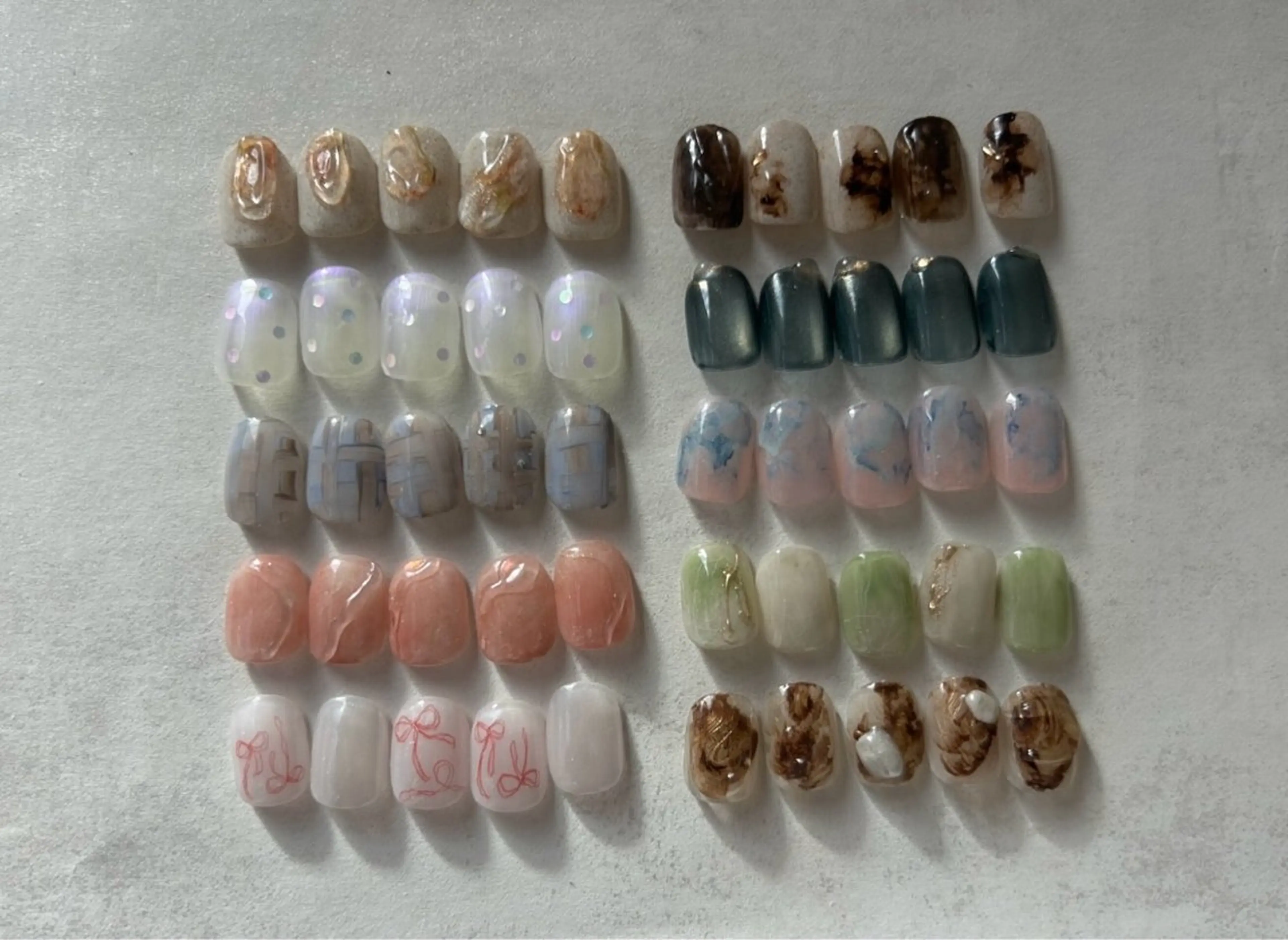 ネイル ハンドネイル scre as Etelのネイルデザイン